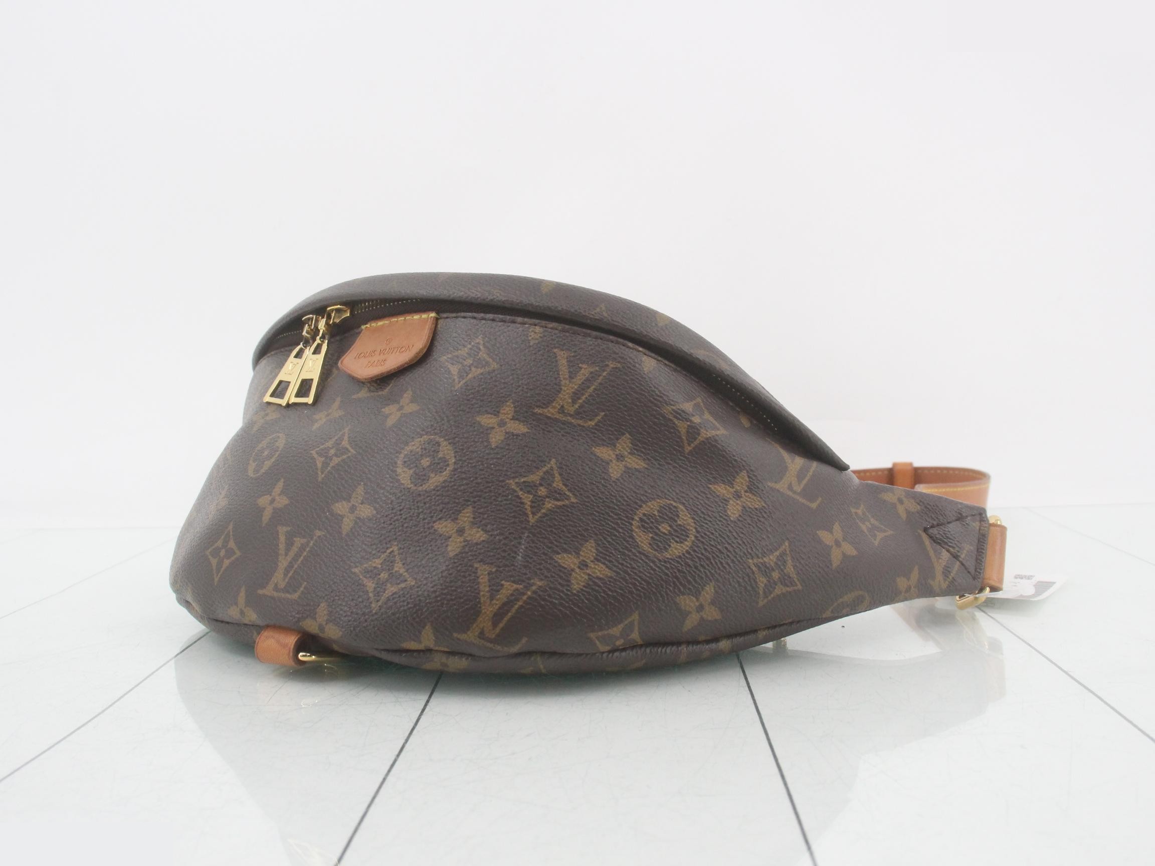 Bumbag — view 6