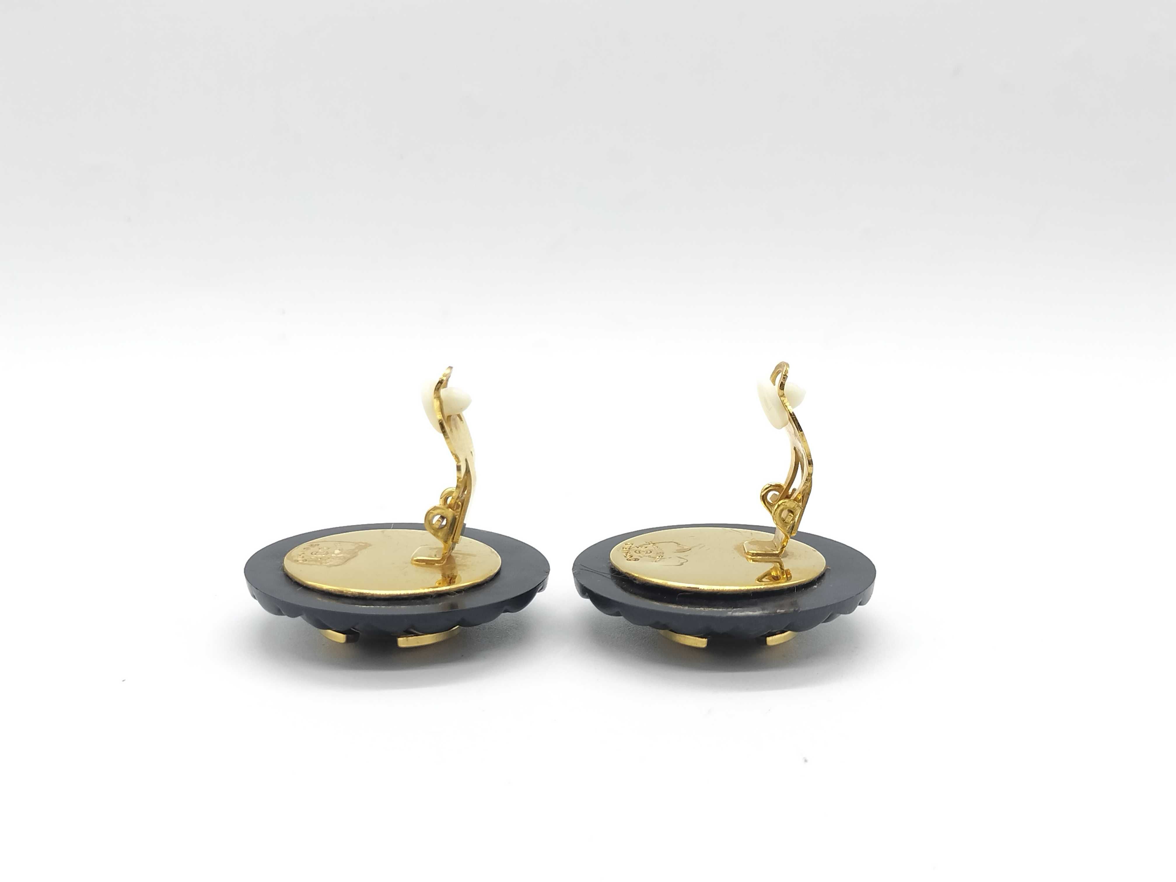 Matelassé Coco Mark Earrings — view 4