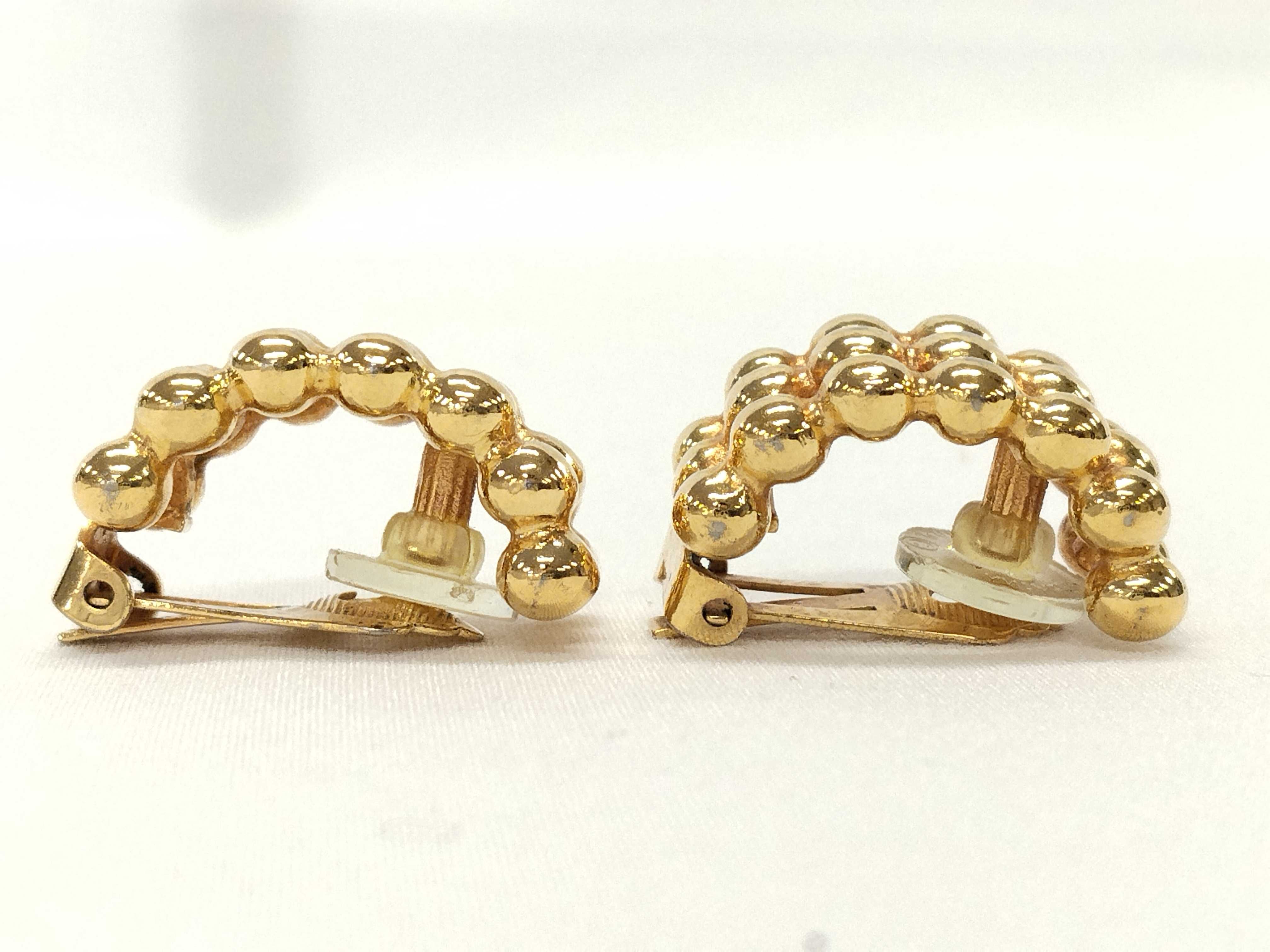 Earrings — view 3