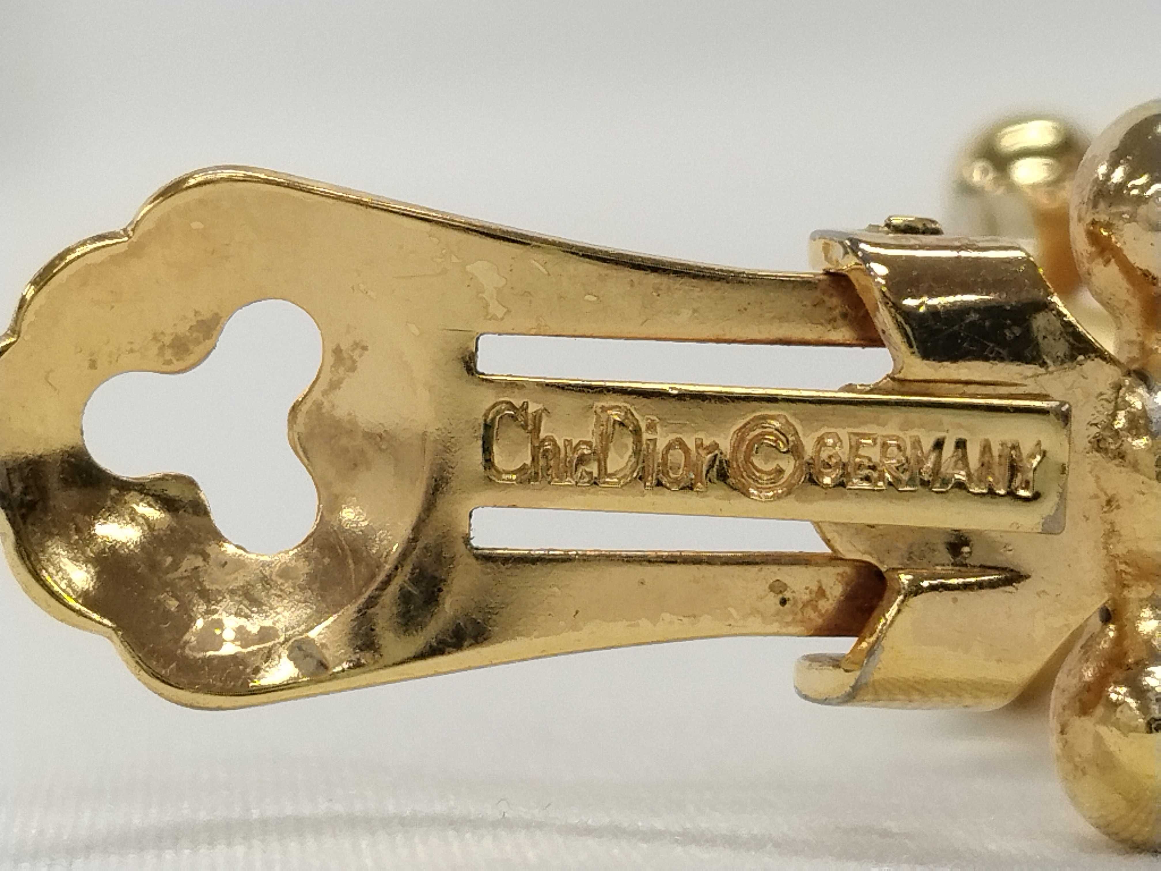 Earrings — view 5
