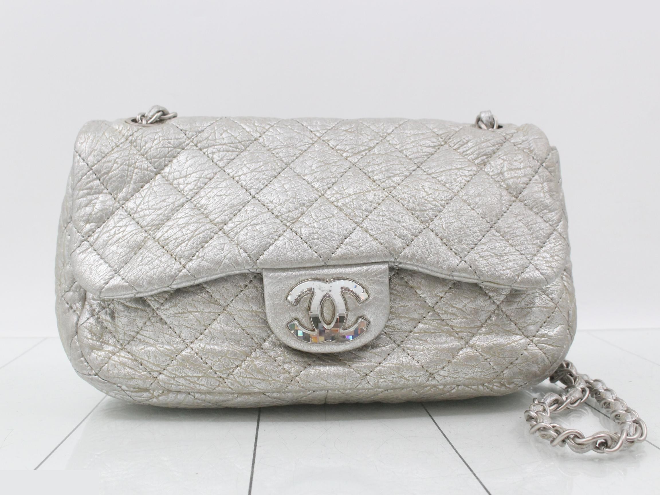 Matelassé Leather Double Chain Shoulder Bag, Silver Color