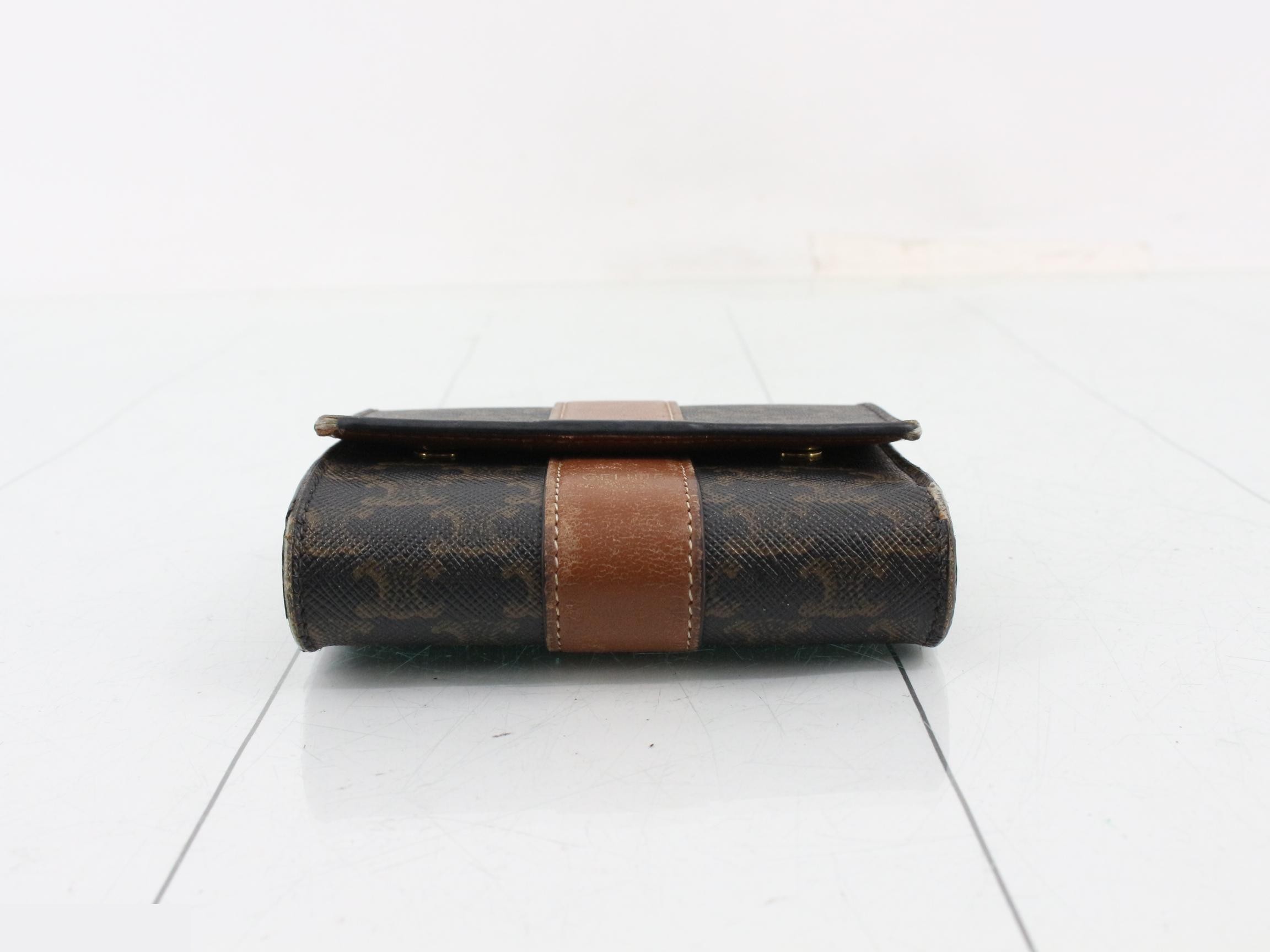 Triomphe Compact Wallet — view 3