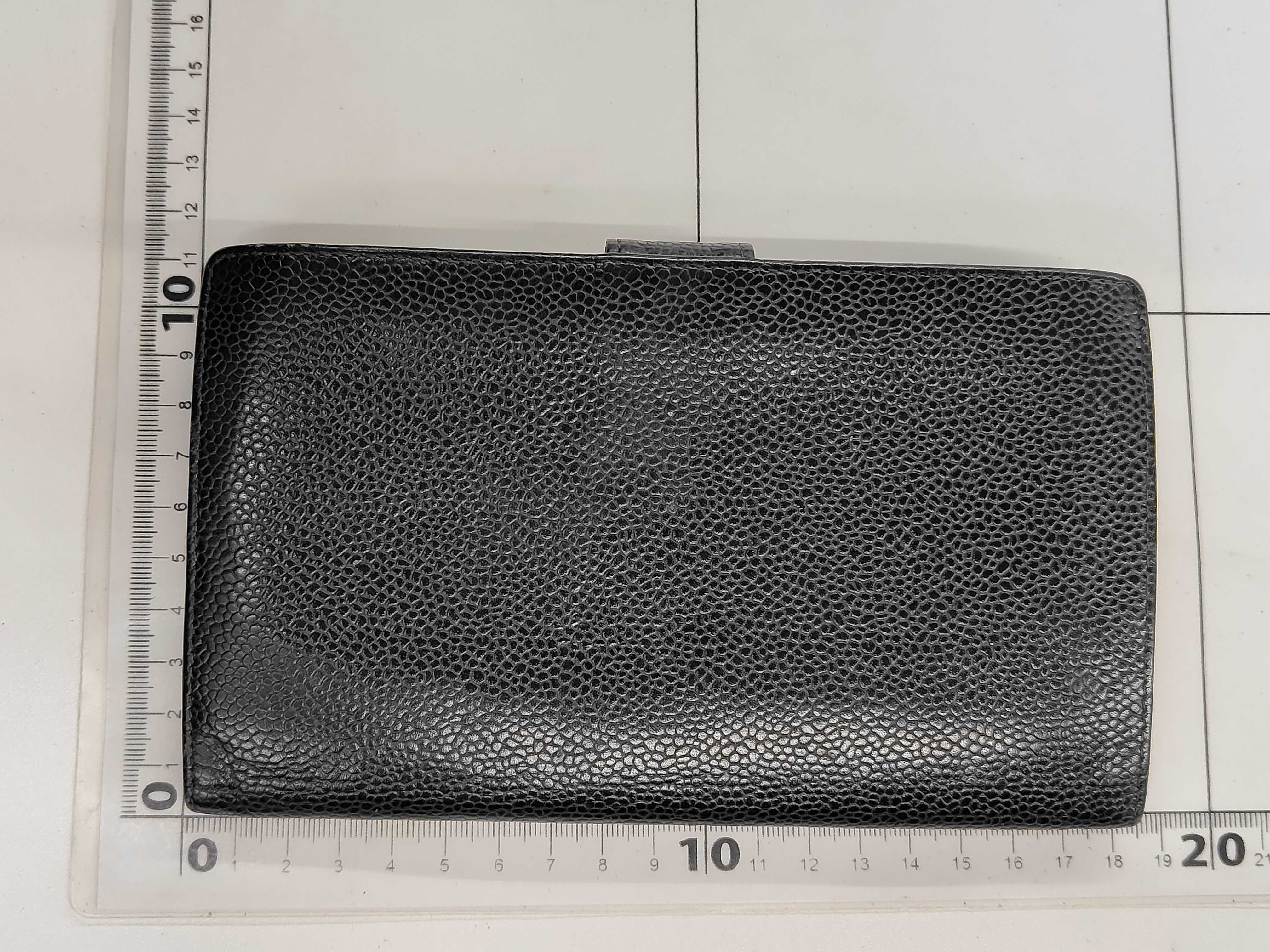 Caviar Skin Long Wallet — view 2