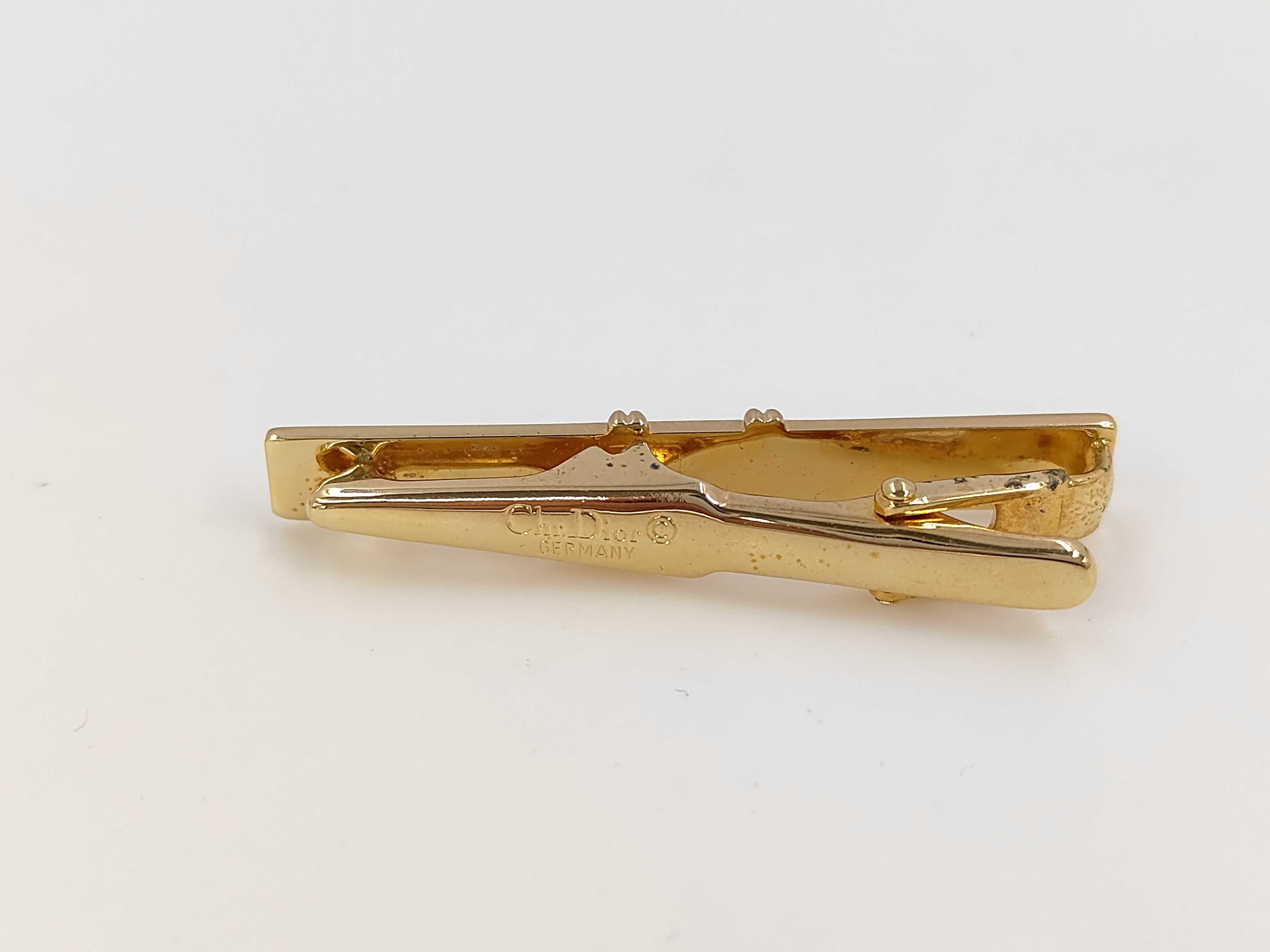 tie clip, cufflinks — view 3