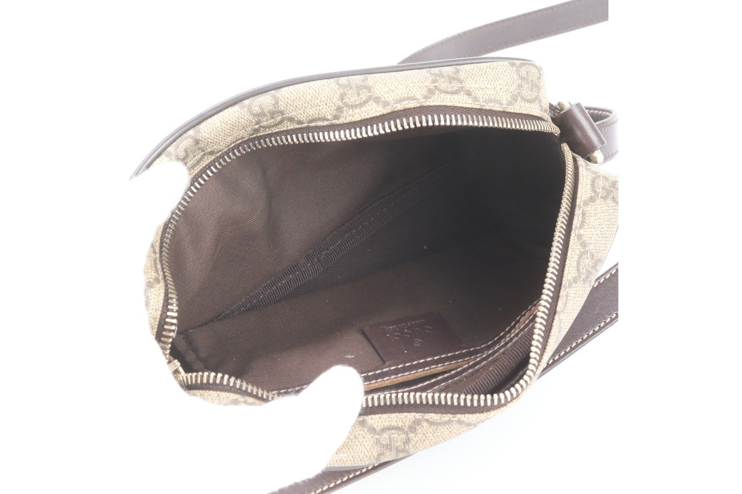 GG Supreme 201447 Leather Shoulder Bag (Crossbody) — view 7
