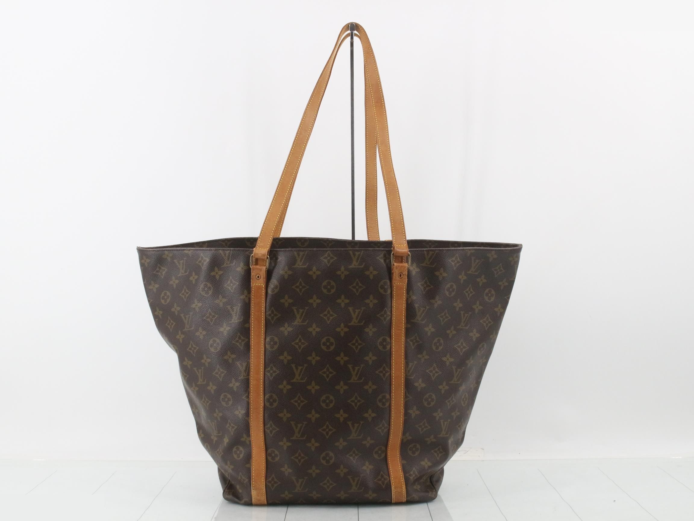 sack shopping — view 2