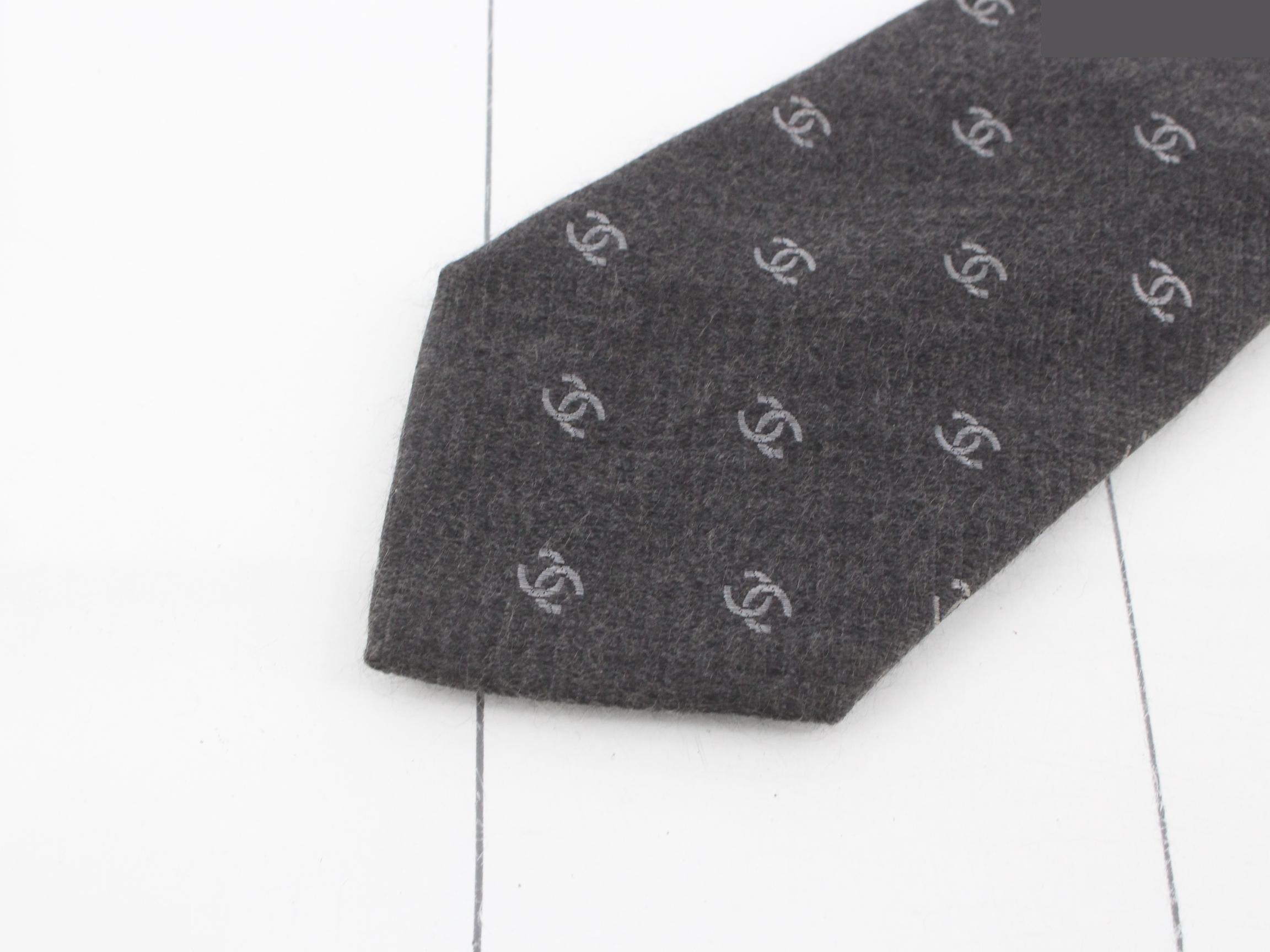 Coco Mark Tie, Silk, Cashmere — view 3