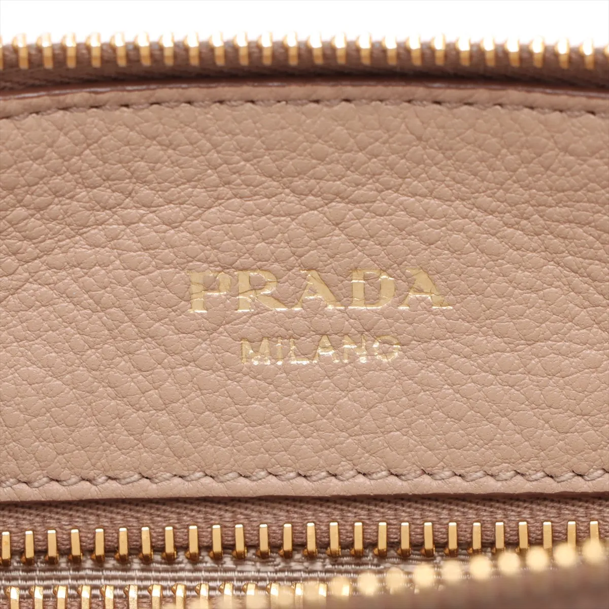 Vitello Dino Leather 2WAY Handbag Beige — view 11
