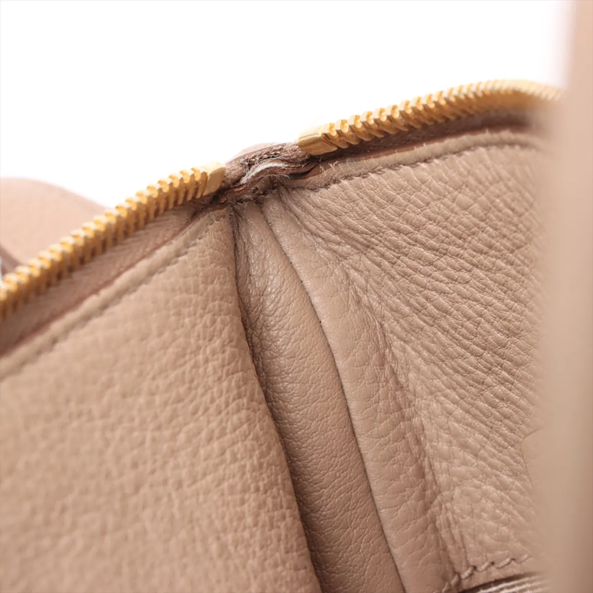 Vitello Dino Leather 2WAY Handbag Beige — view 13