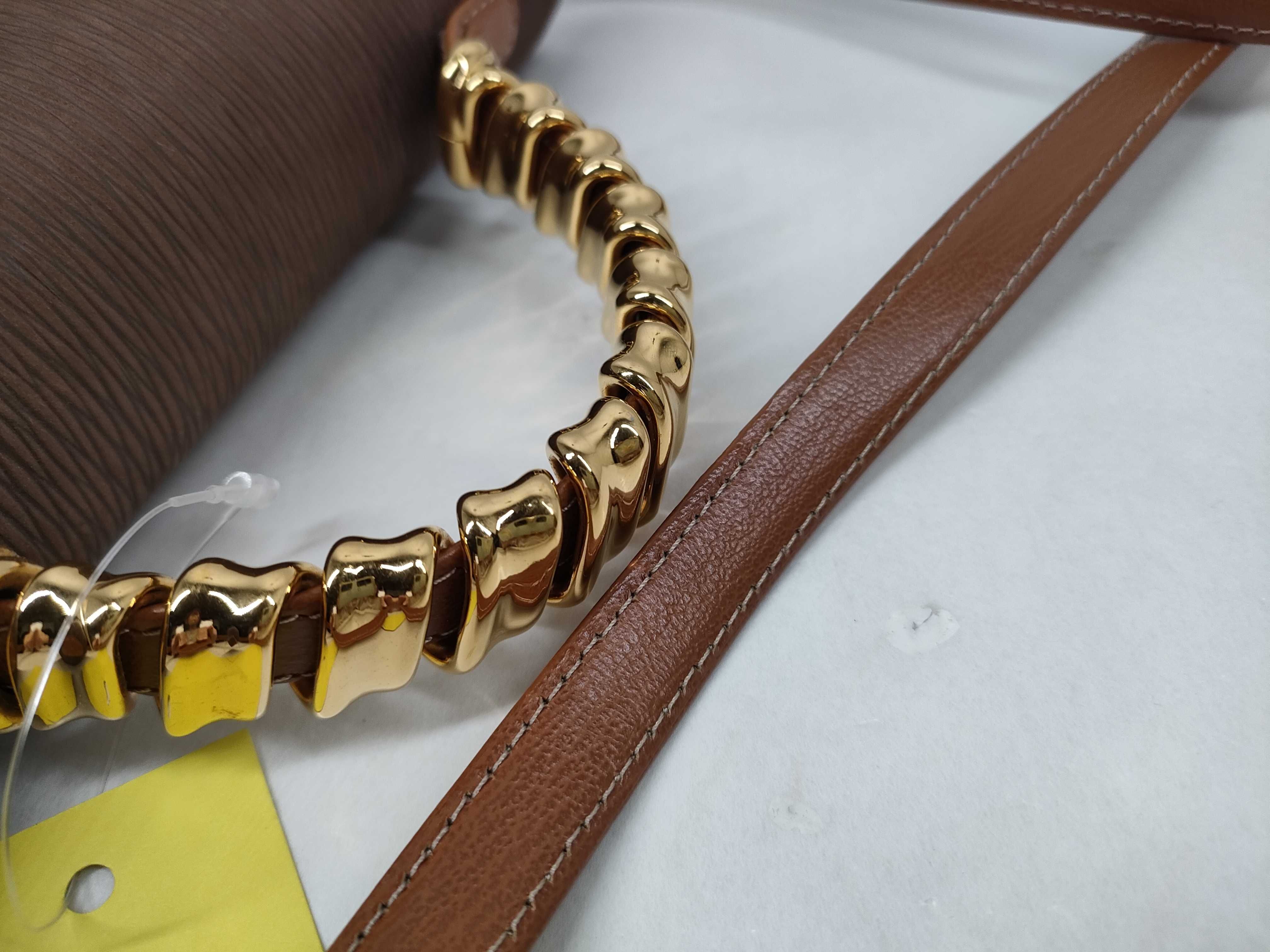 Velázquez 2-Way Handbag — view 6