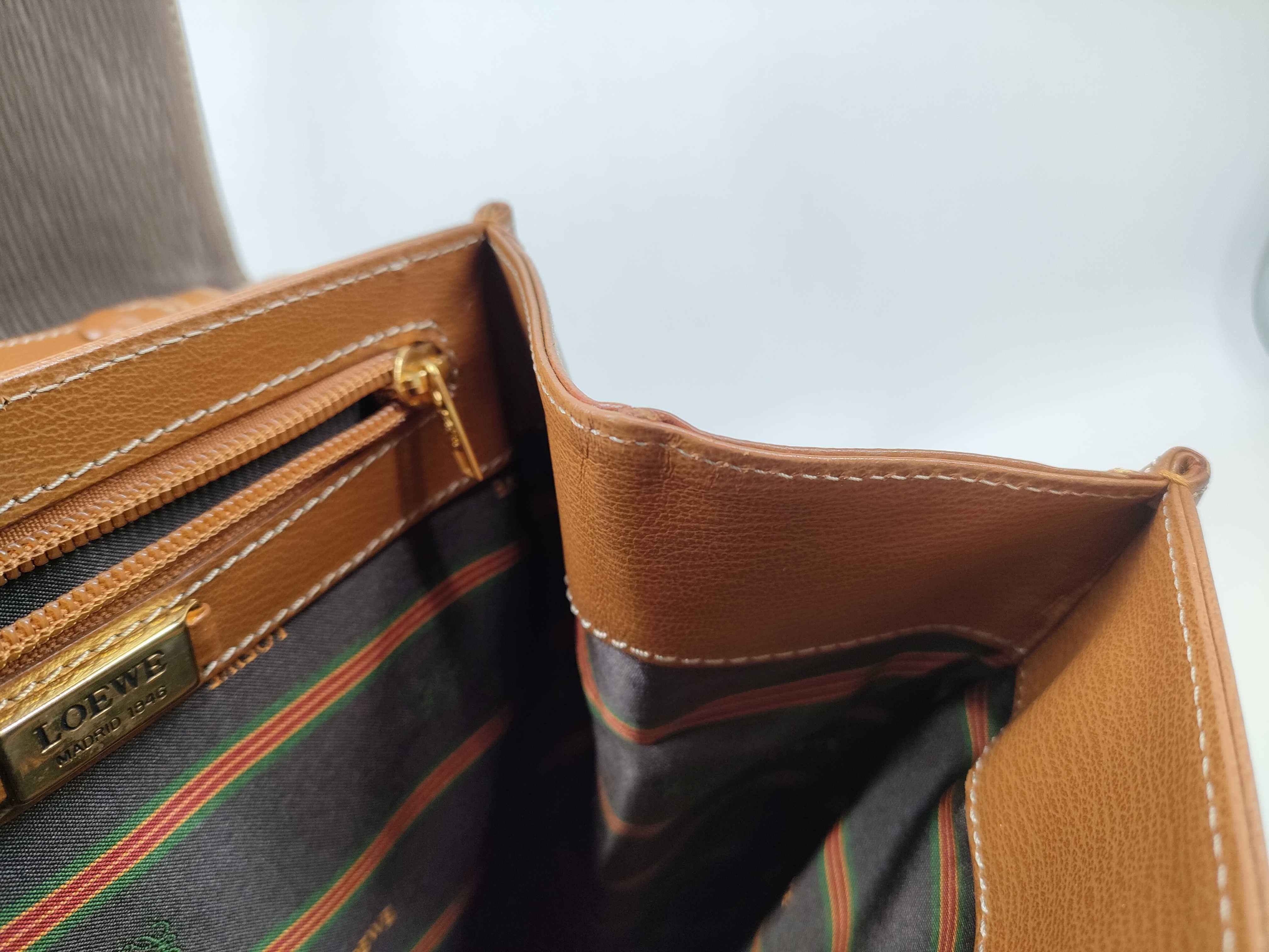 Velázquez 2-Way Handbag — view 10