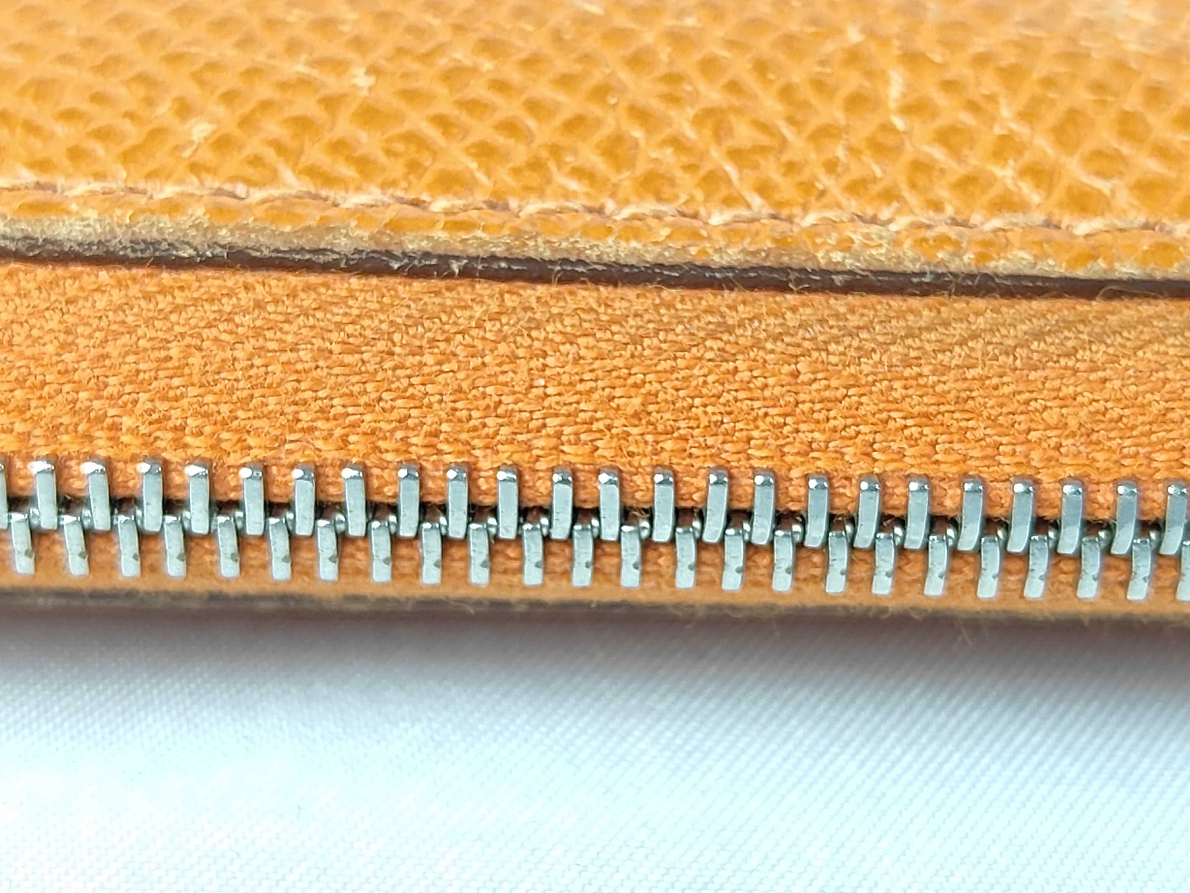 Azap Round Long Wallet / ?G Wallet — view 7