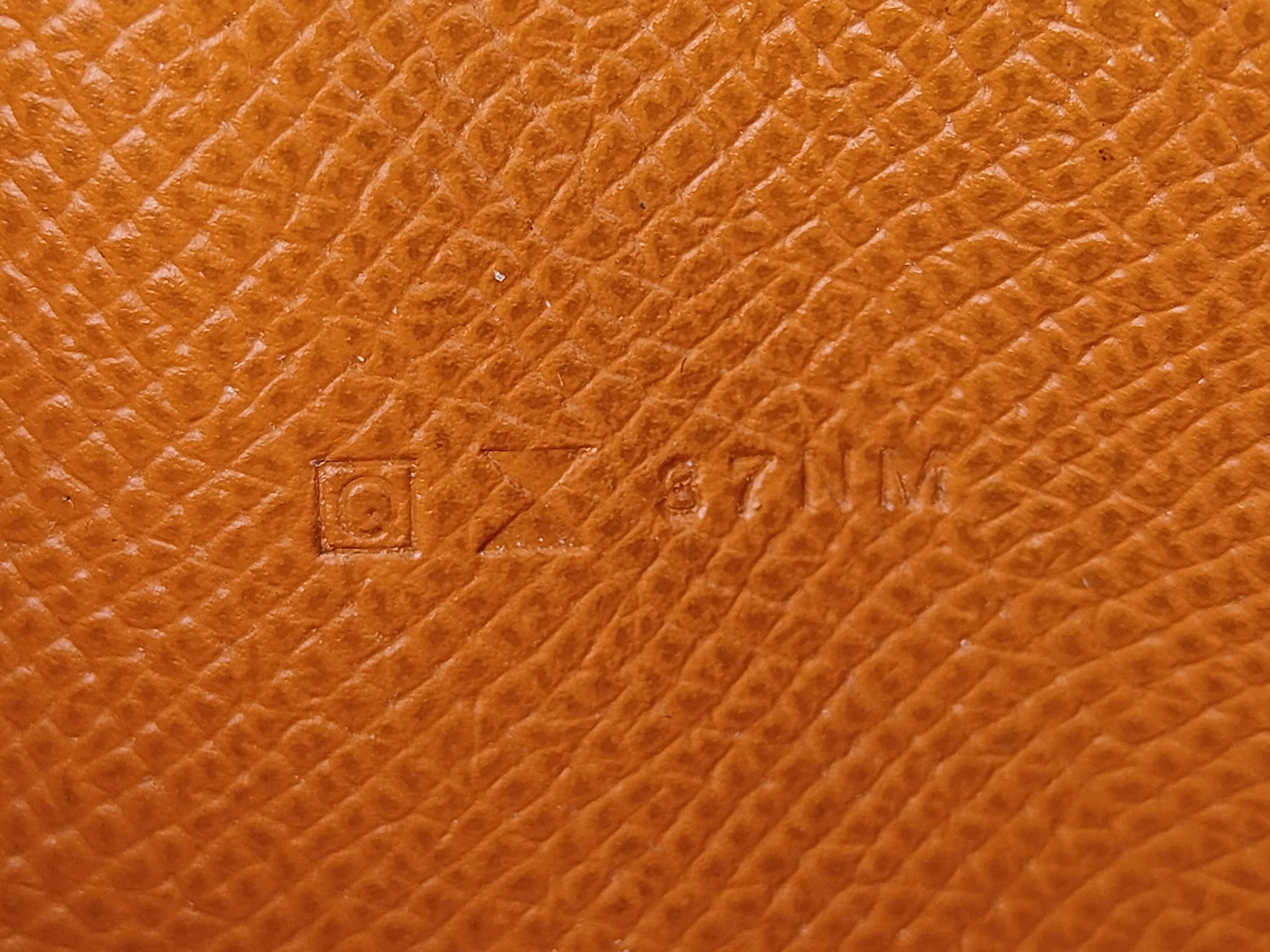 Azap Round Long Wallet / ?G Wallet — view 10