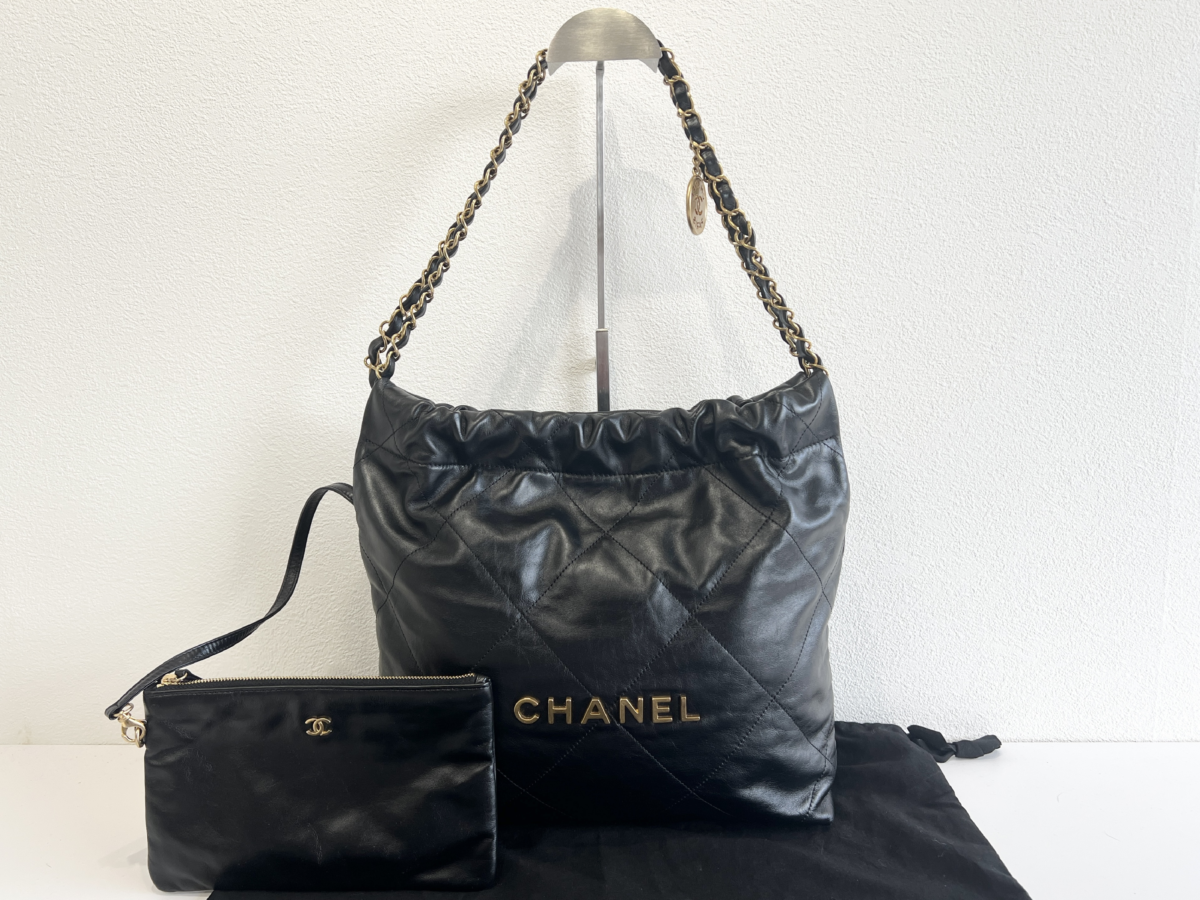 22 Shiny Calfskin Lambskin Leather Coco Mark Charm Chain Shoulder Bag Tote Bag with Pouch Serial Plate Gold Hardware Shoulder Bag