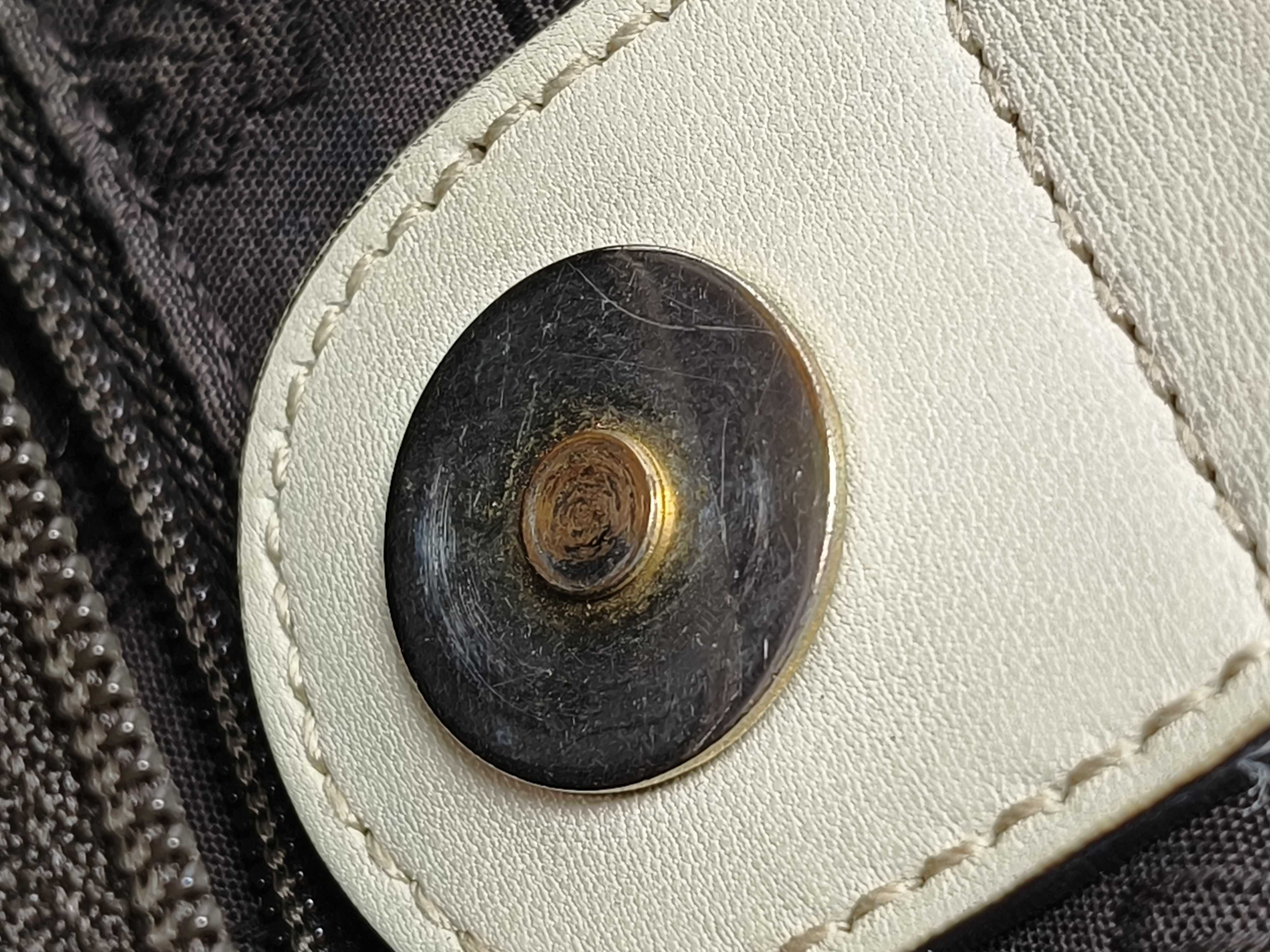 Guccissima Sukey Handbag — view 12
