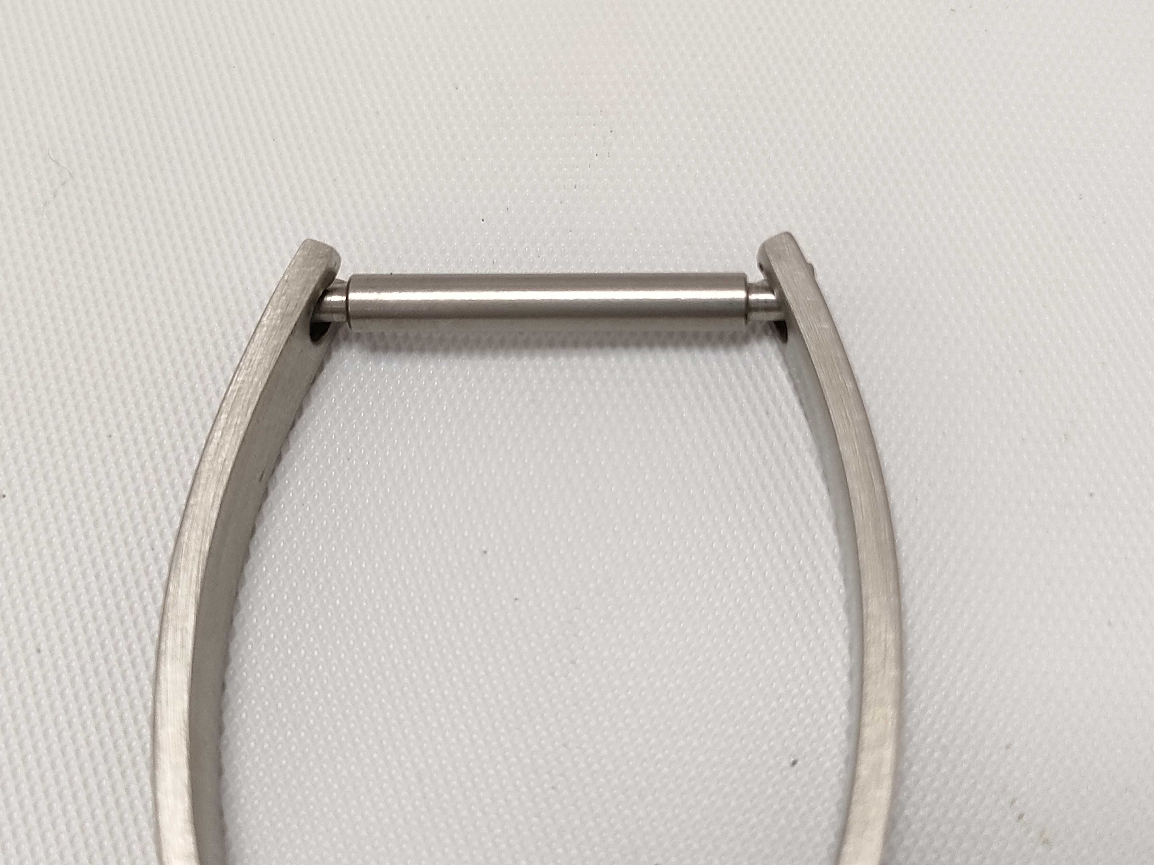 Keyring and other accessories — view 5
