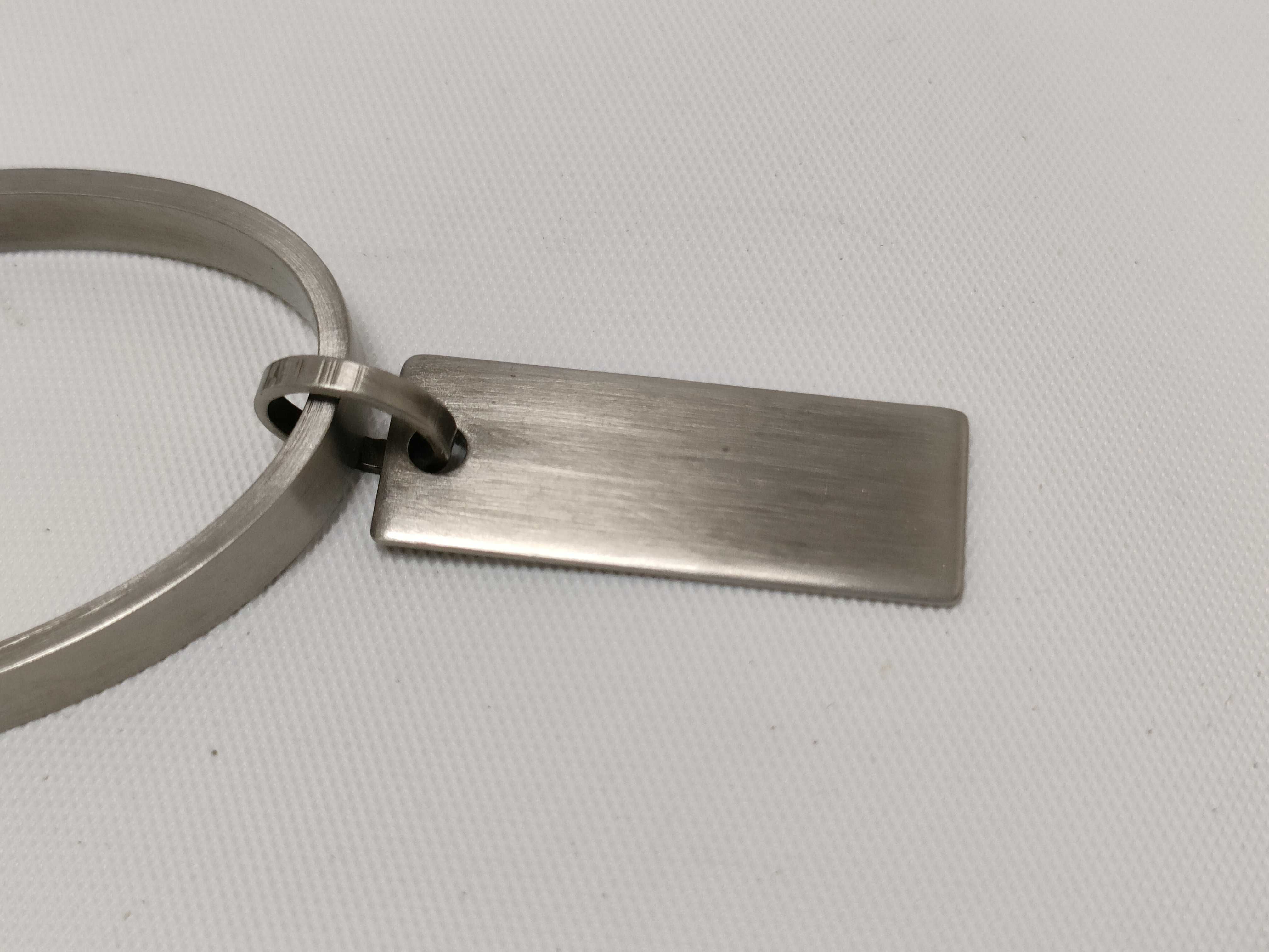 Keyring and other accessories — view 7
