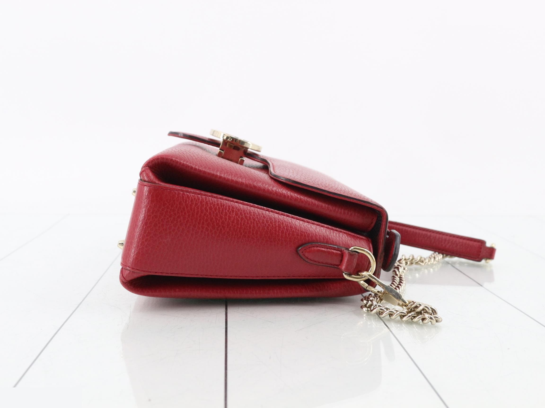 Small leather shoulder bag with interlocking G logo — view 3