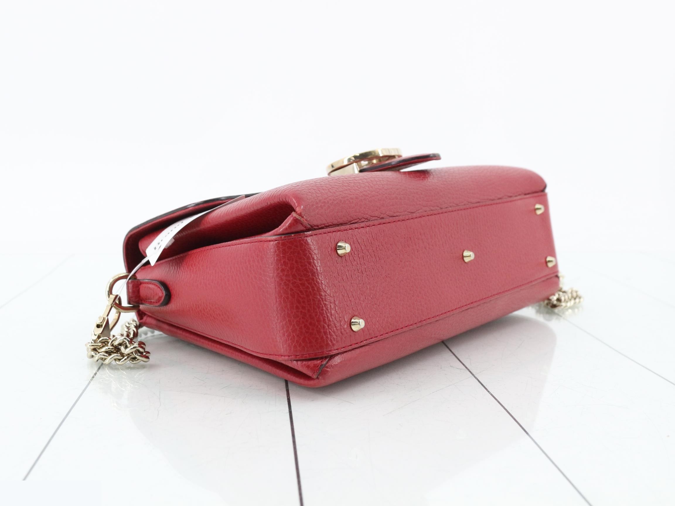 Small leather shoulder bag with interlocking G logo — view 5