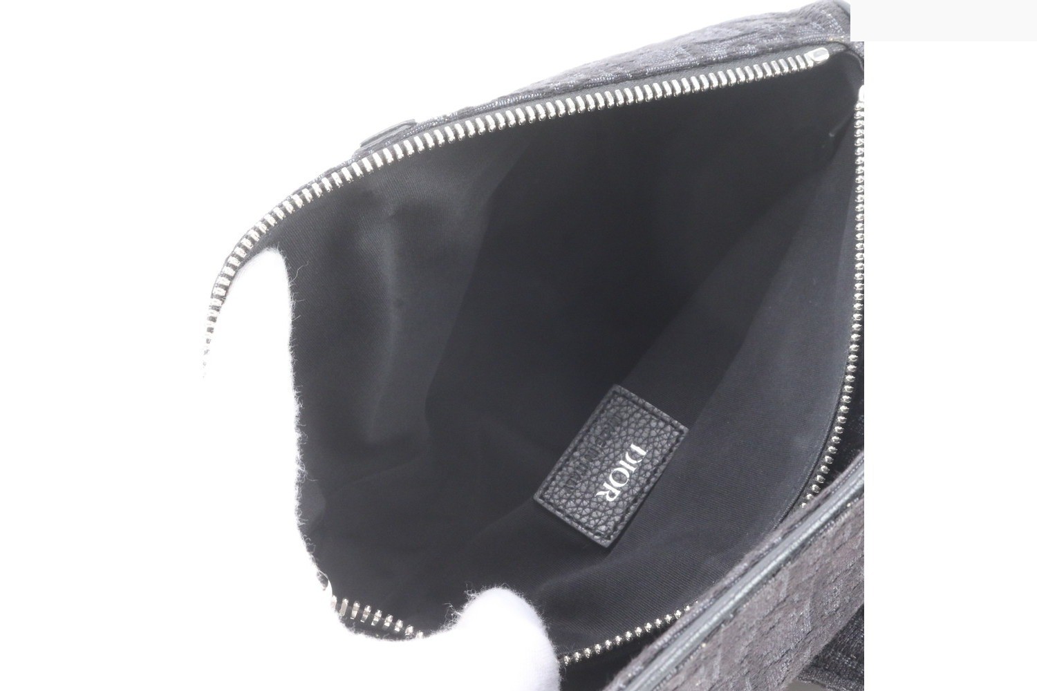 Oblique saddle body bag, cross-body bag — view 8