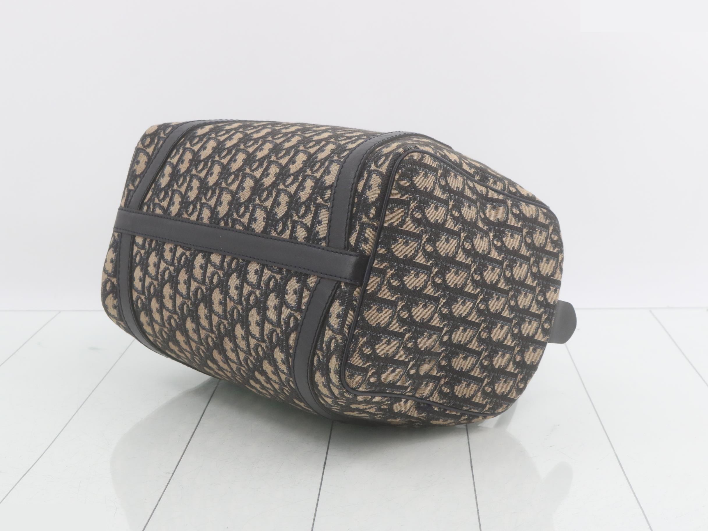 handbag — view 6