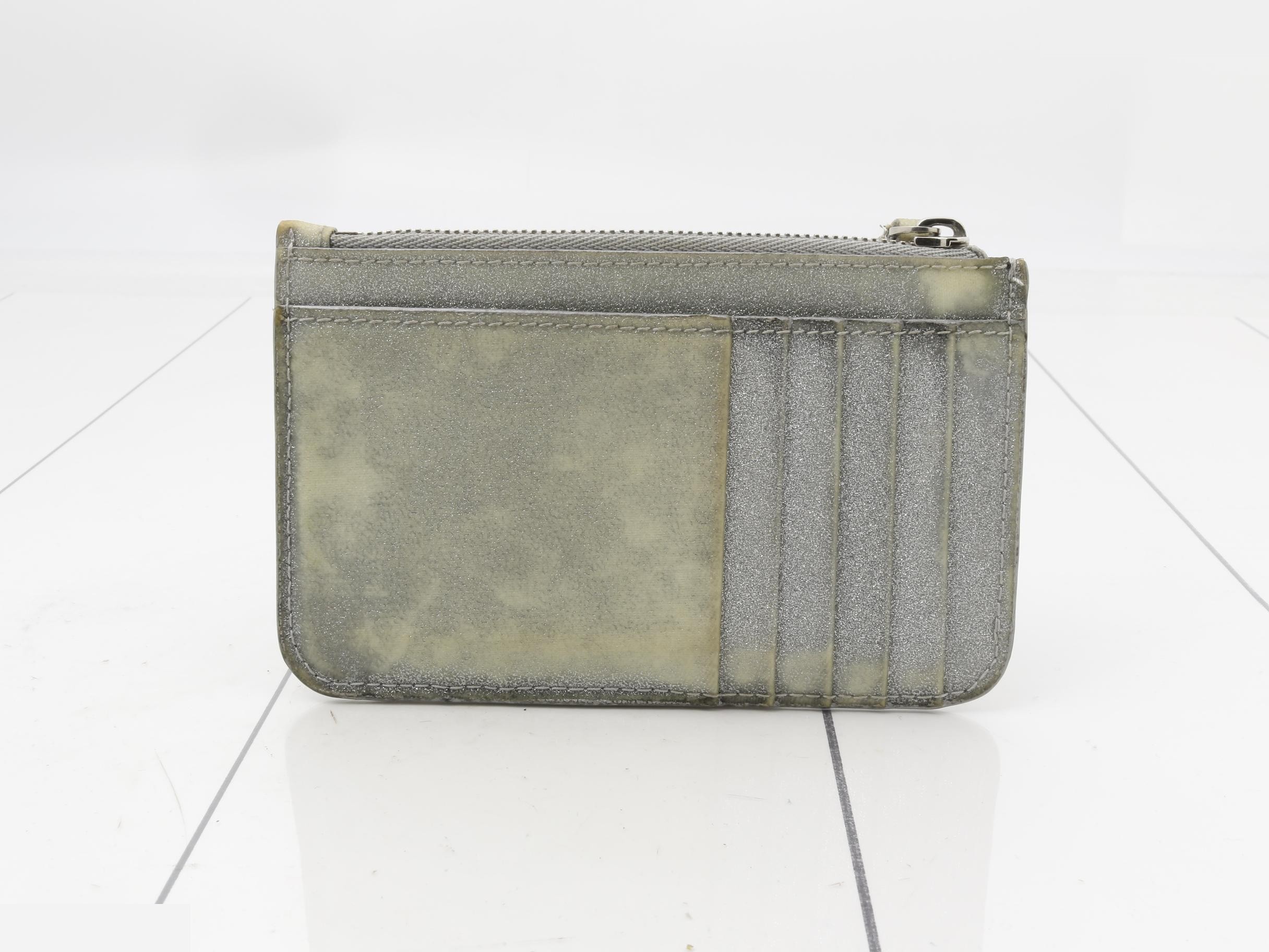 Other items: Bags, notebook covers, card cases, etc. — view 2