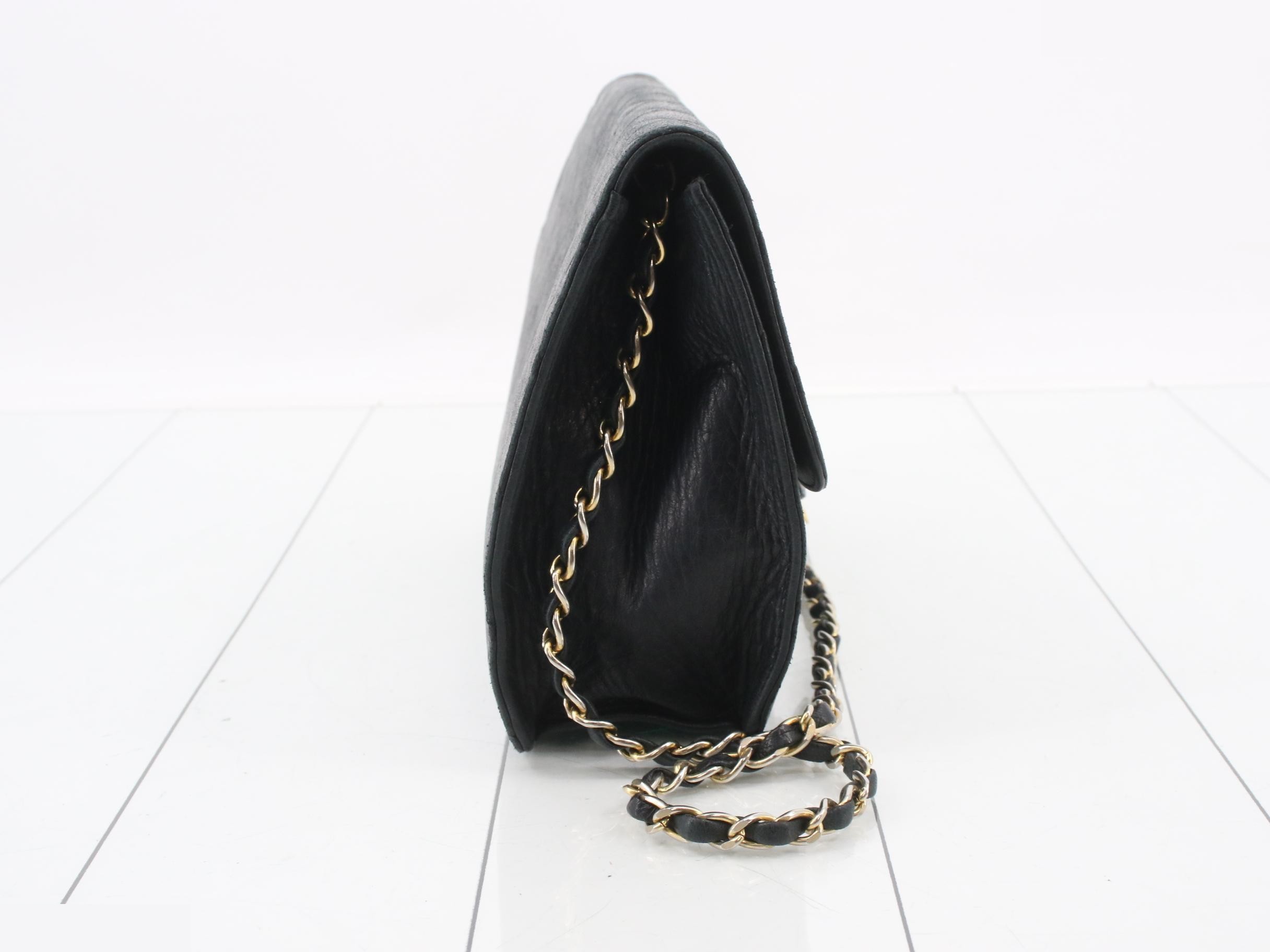Matelassé Lambskin Single Chain Bag — view 4