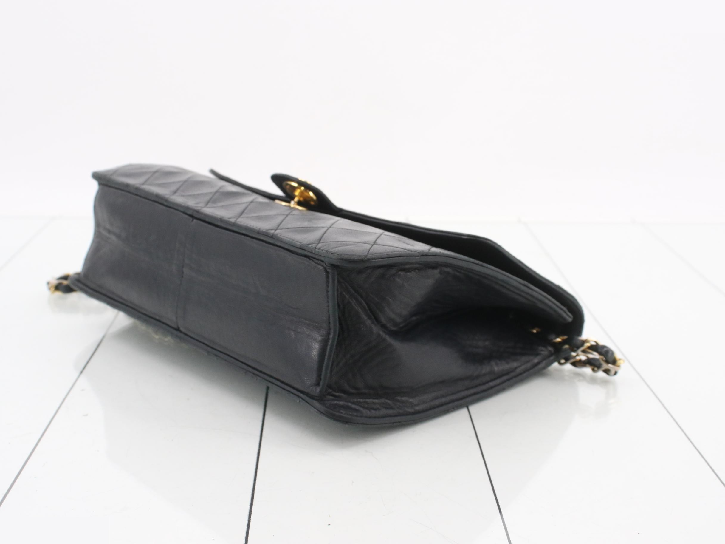 Matelassé Lambskin Single Chain Bag — view 6