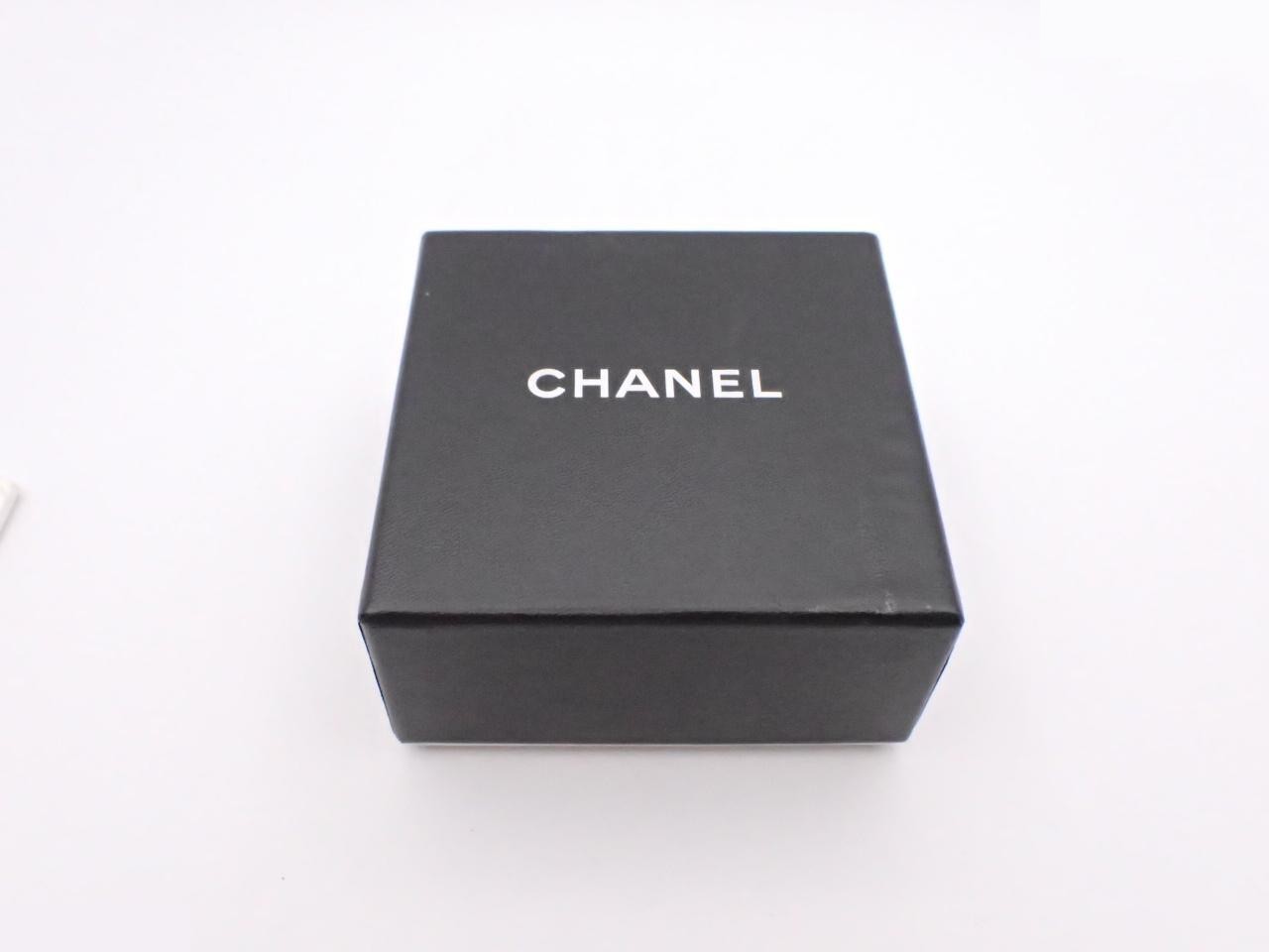 Camellia Bangle, Size #16 — view 4