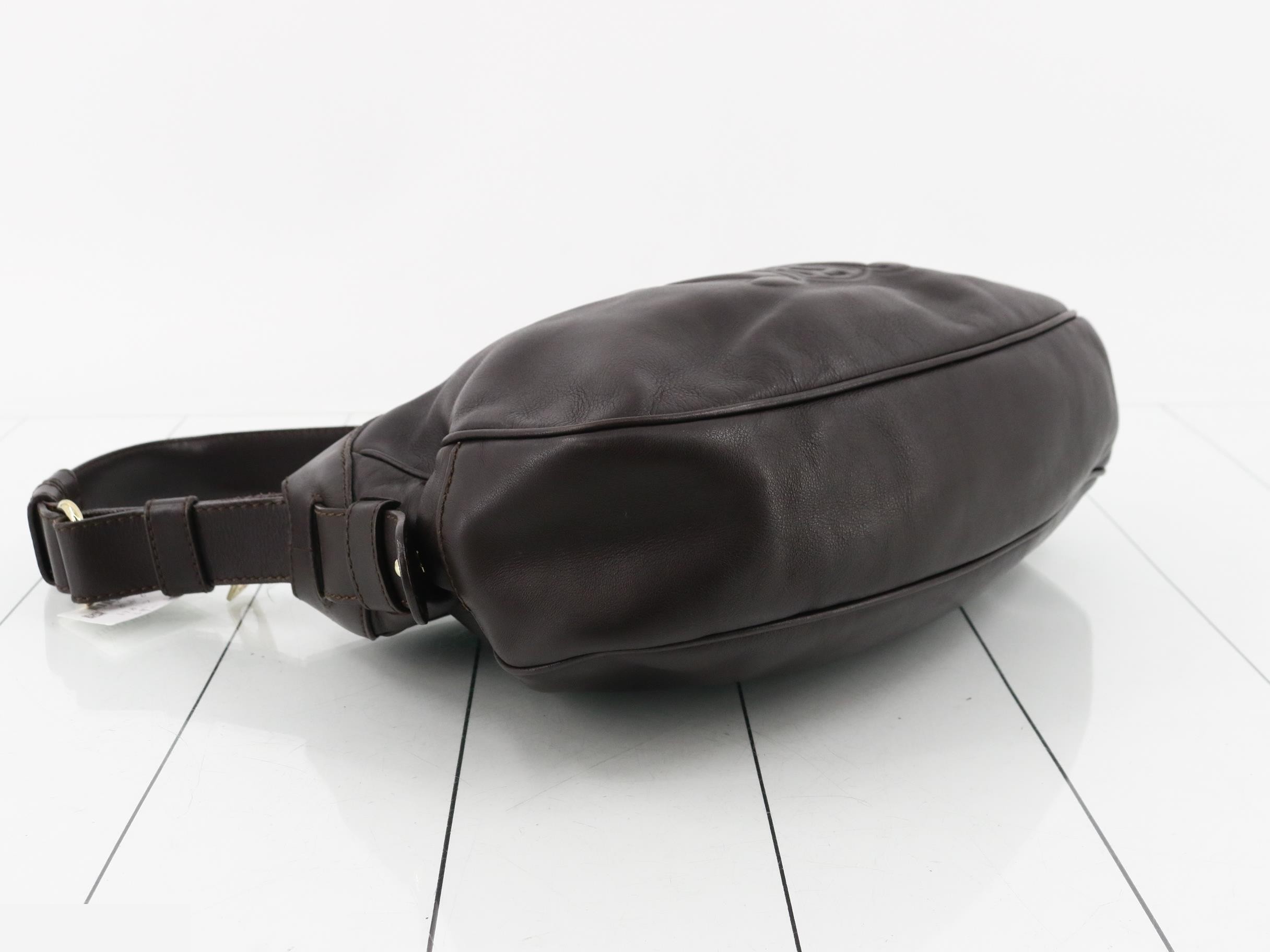 Triomphe Leather Shoulder Bag — view 5