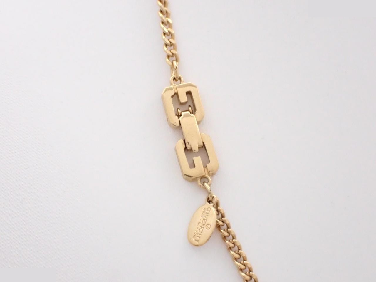 Other lines: Precious metal necklaces and pendants, total length approximately 75 cm. — view 2