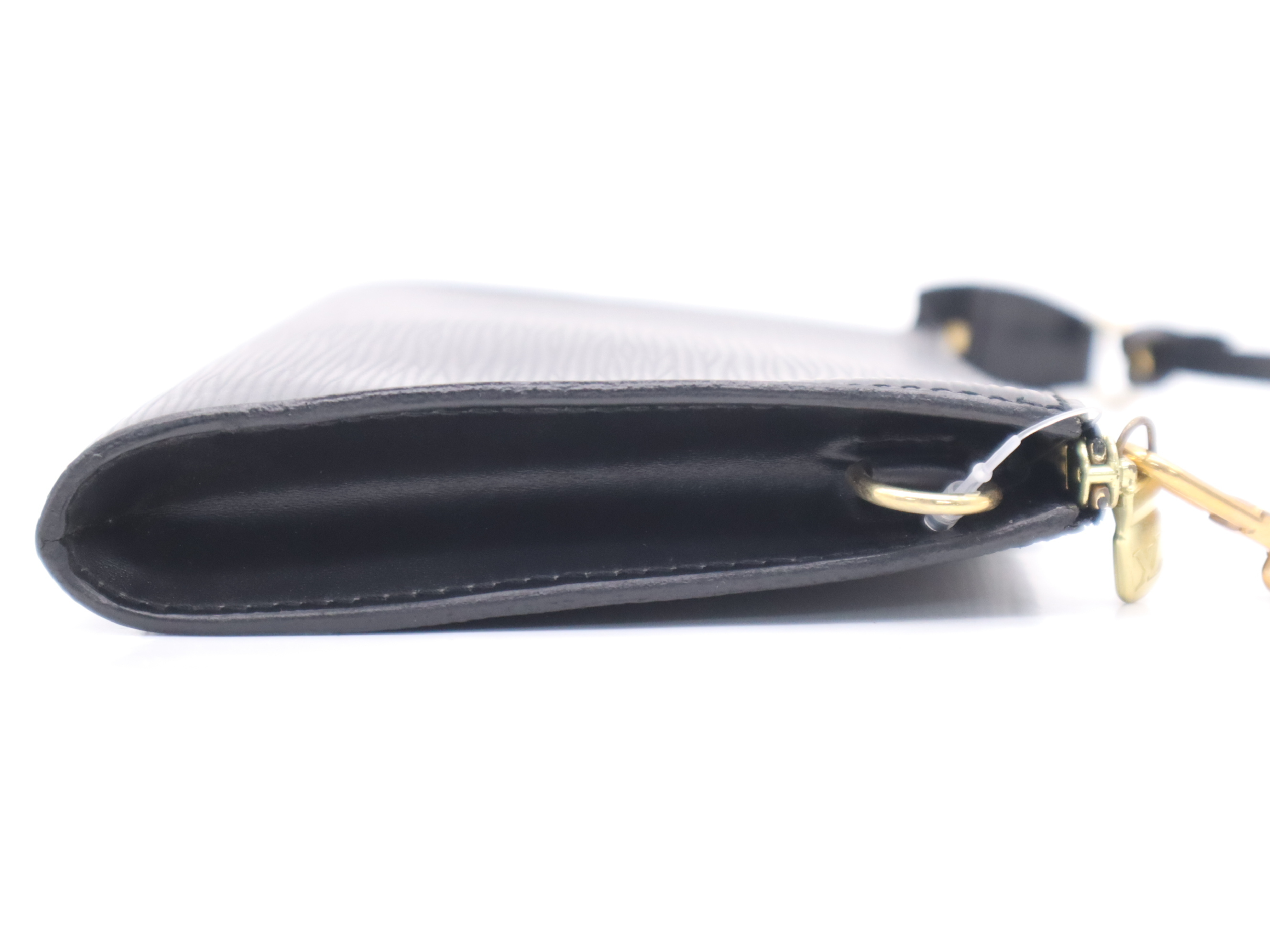 M52942 Epi Pochette Accessoires Noir Pouch — view 5