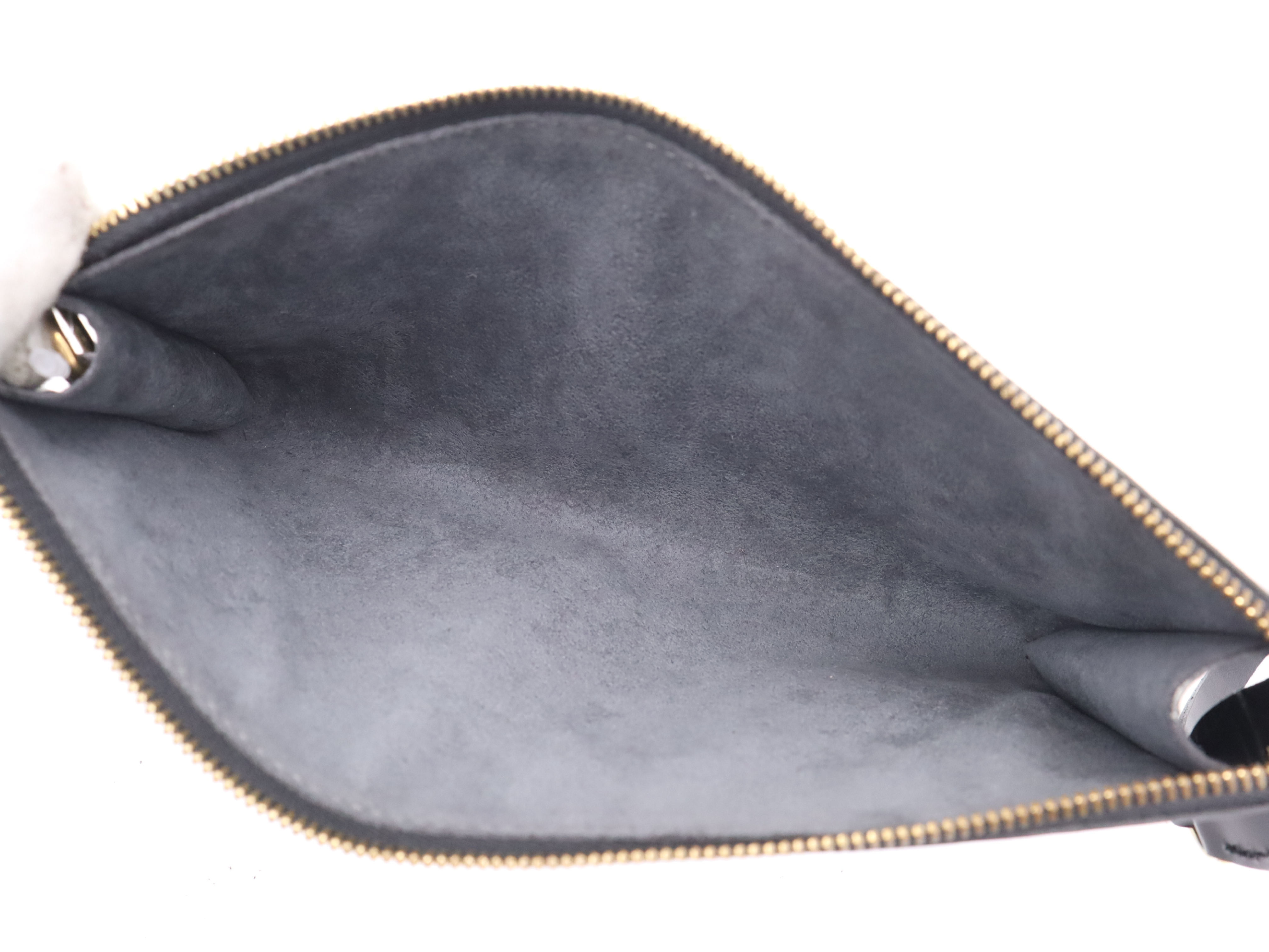 M52942 Epi Pochette Accessoires Noir Pouch — view 10