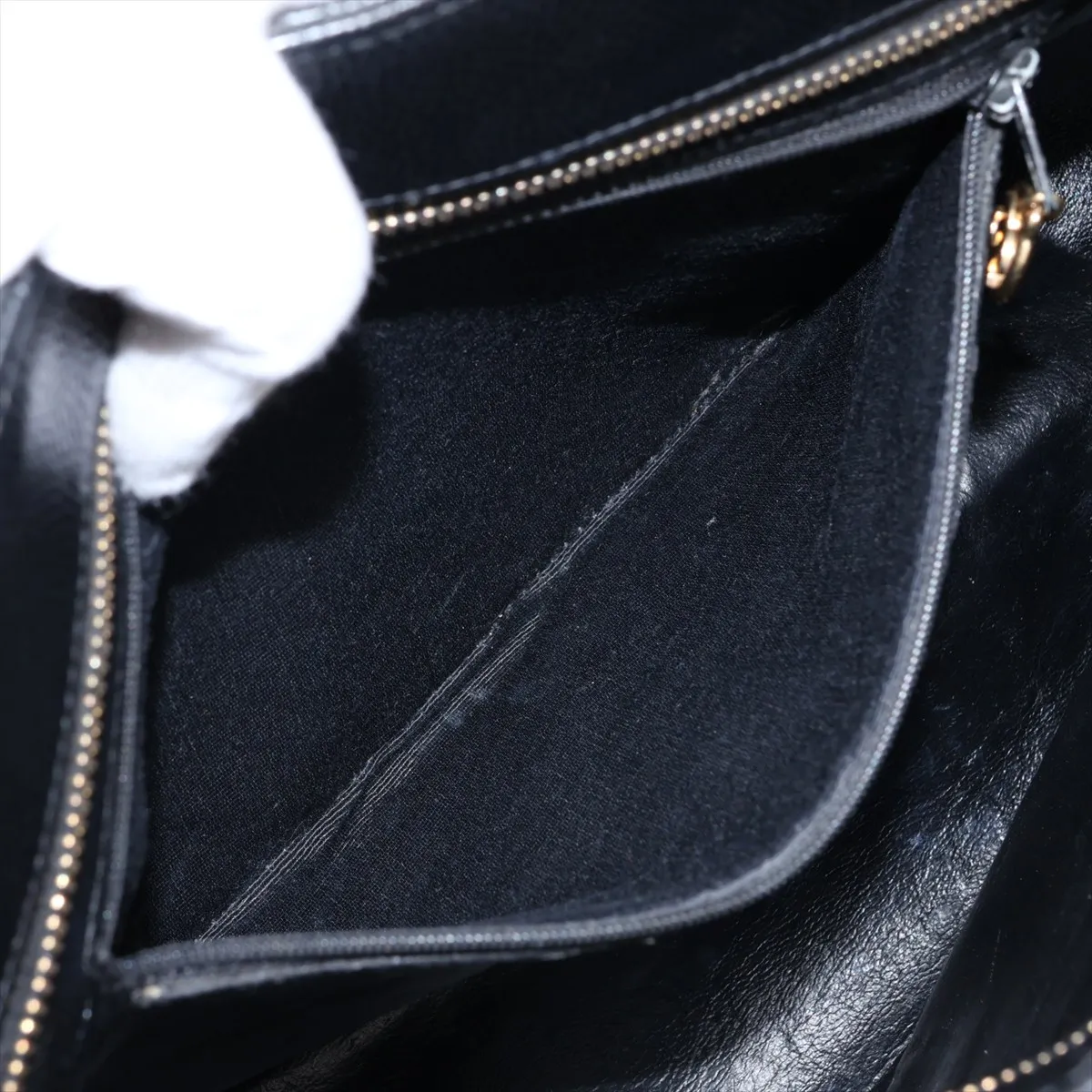 reissue caviar leather tote bag, black with gold hardware. — view 8