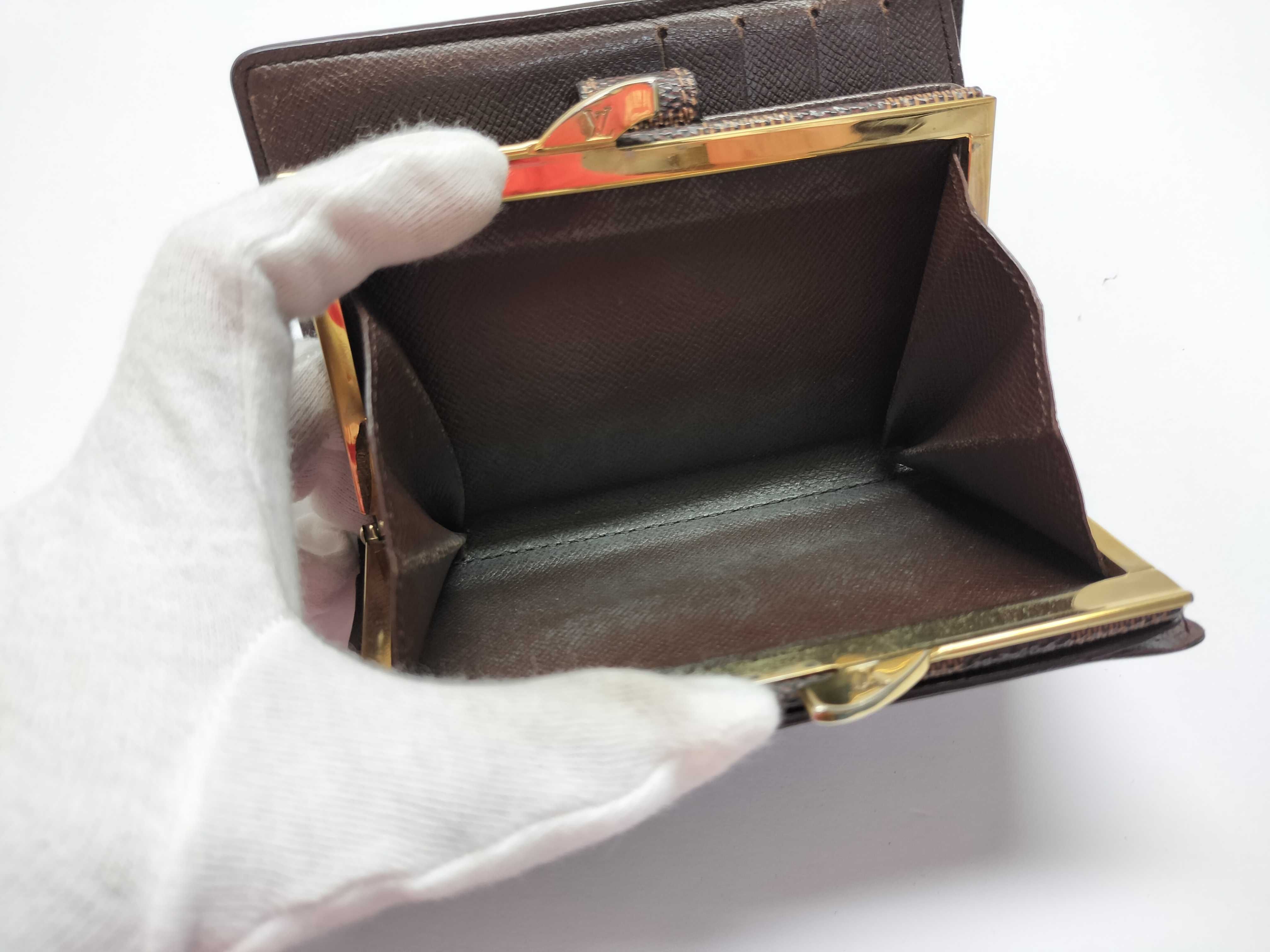 Damier Portemonnaie Viennois Wallet — view 11