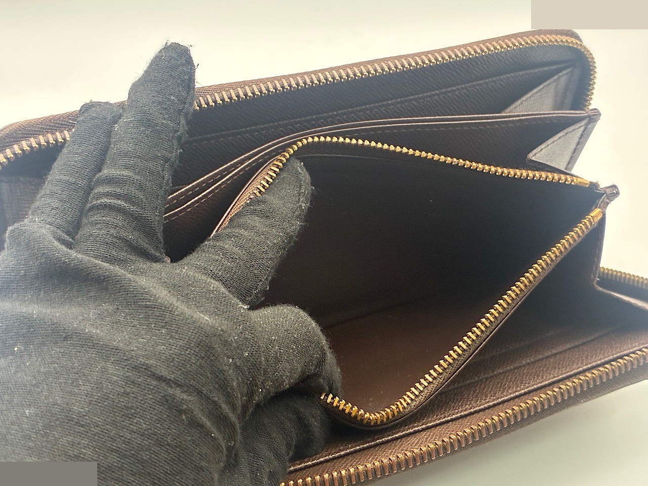N60015 Zippy Wallet Damier — view 5