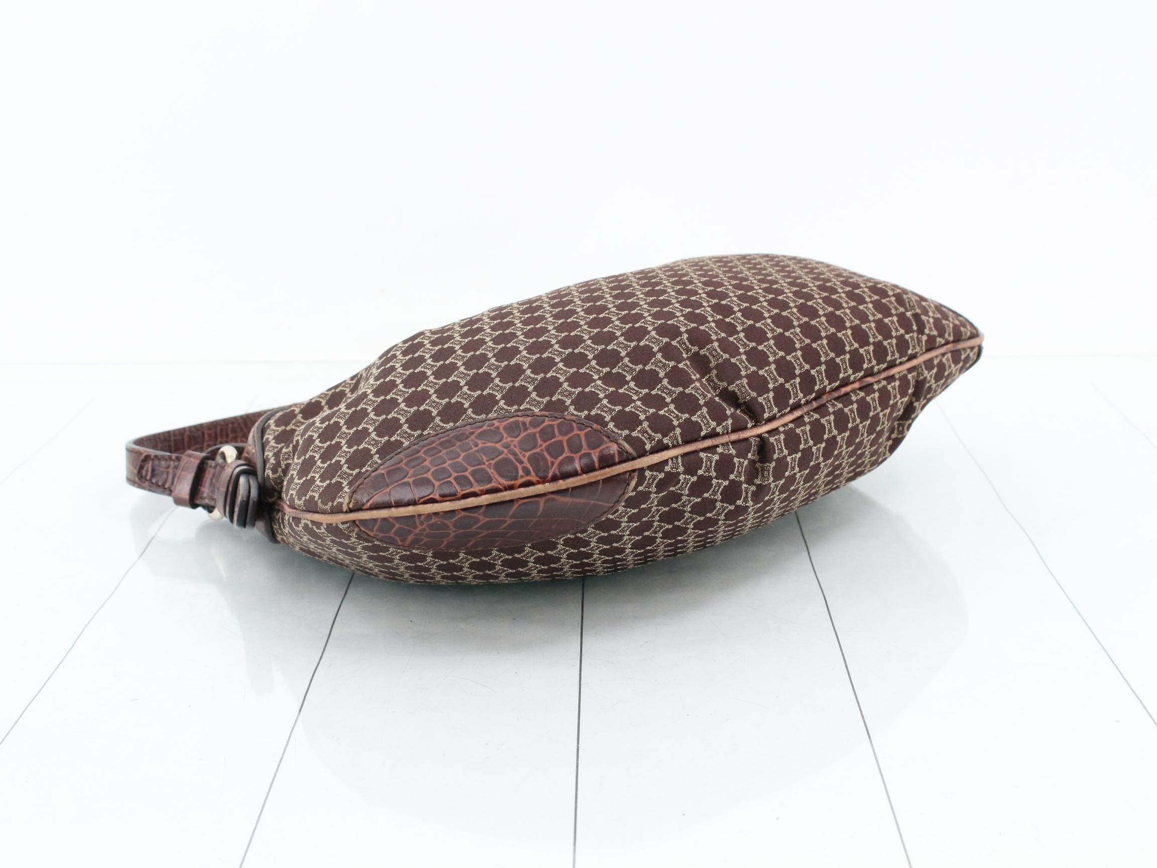 Macadam pattern shoulder bag, crocodile leather, half-moon design. — view 5