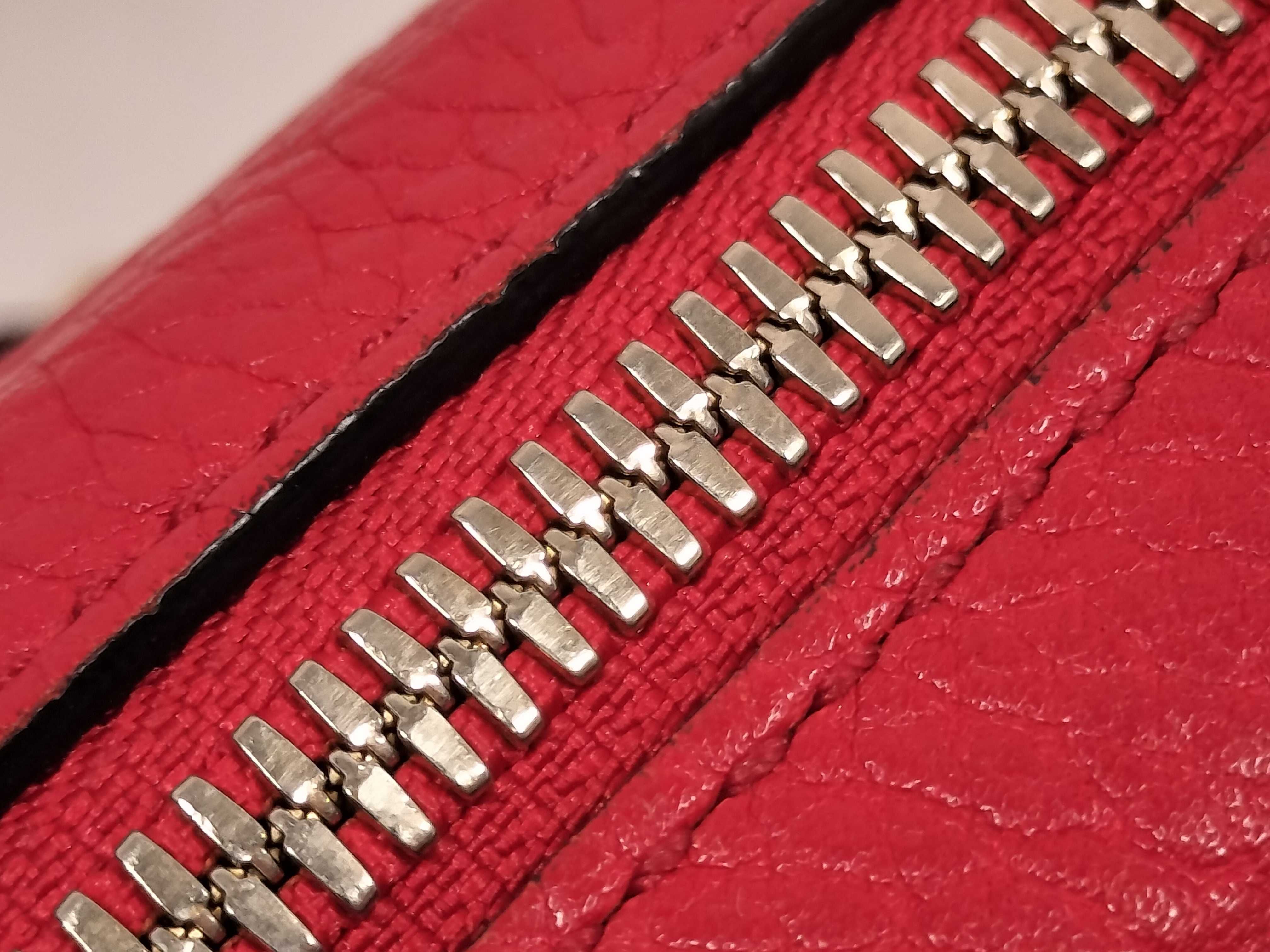 Soho Gucci Shoulder Bag — view 8