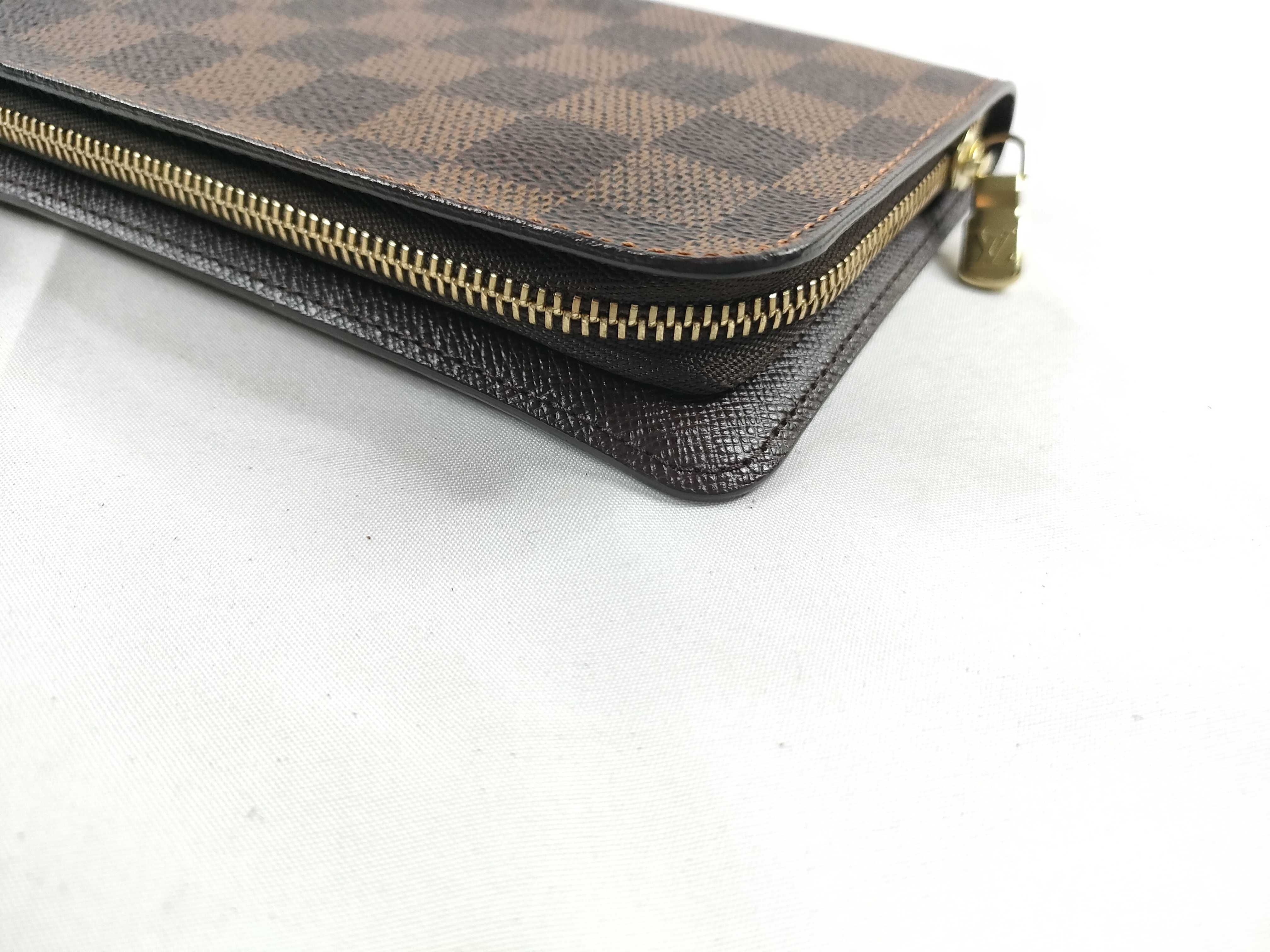 Damier Portemonnaie Zip Wallet — view 4