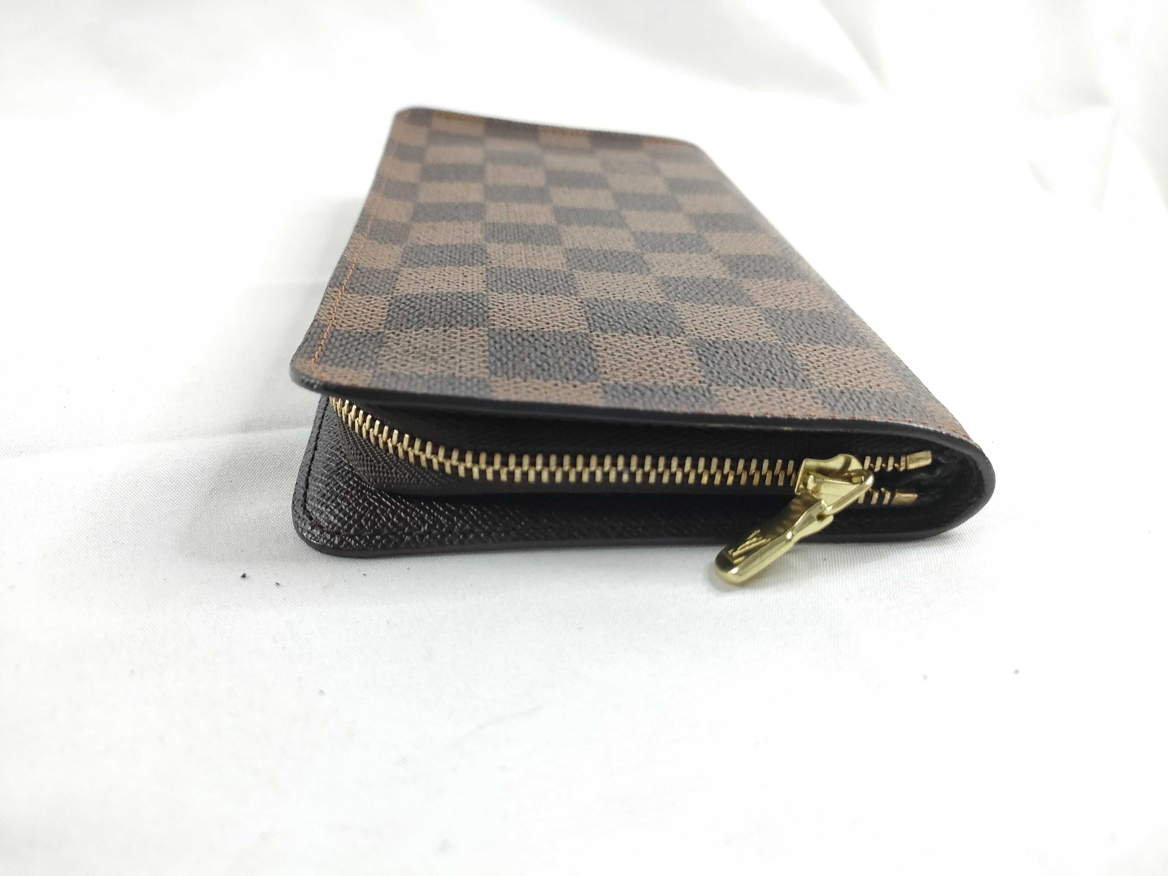 Damier Portemonnaie Zip Wallet — view 5