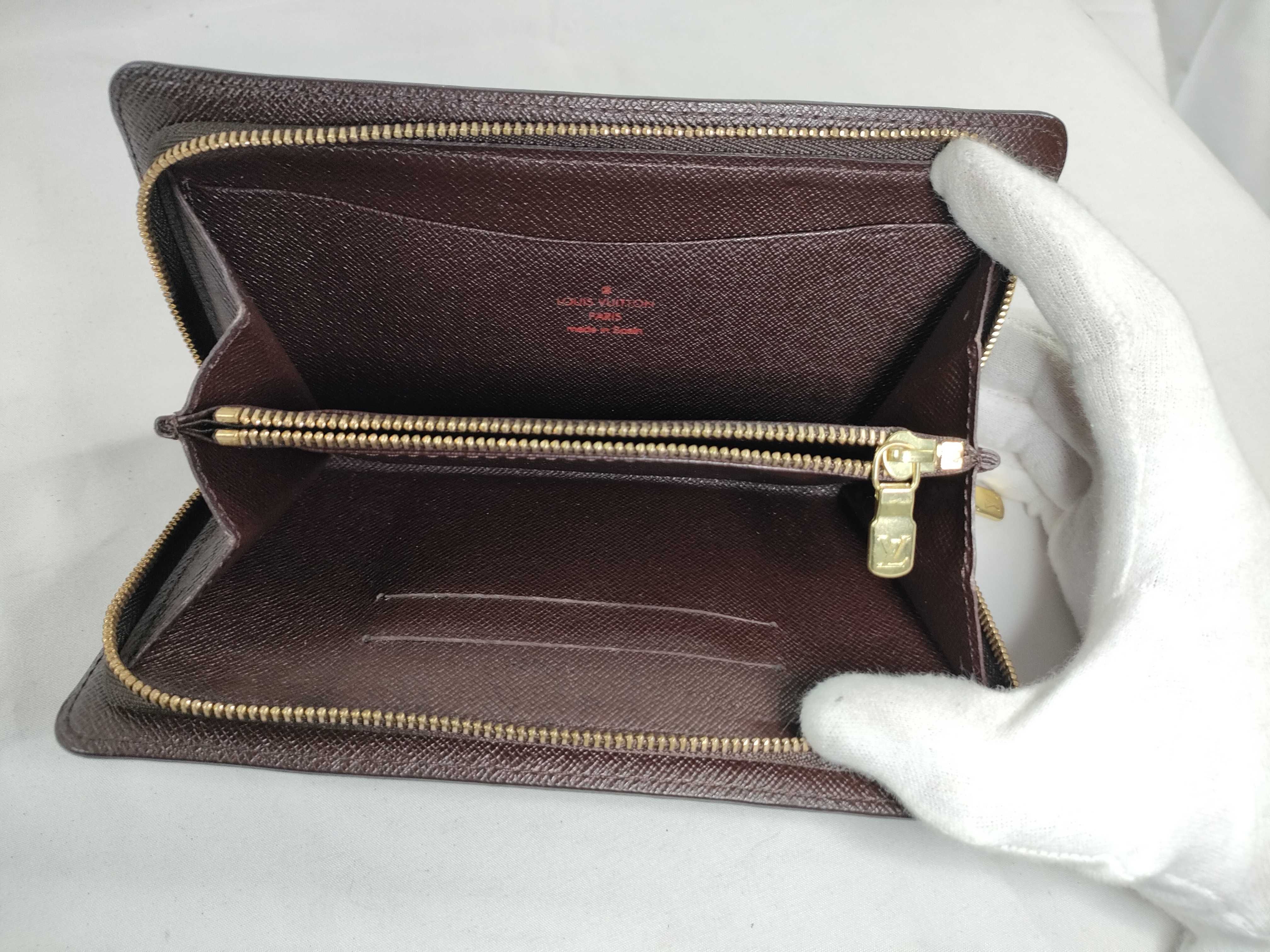 Damier Portemonnaie Zip Wallet — view 8