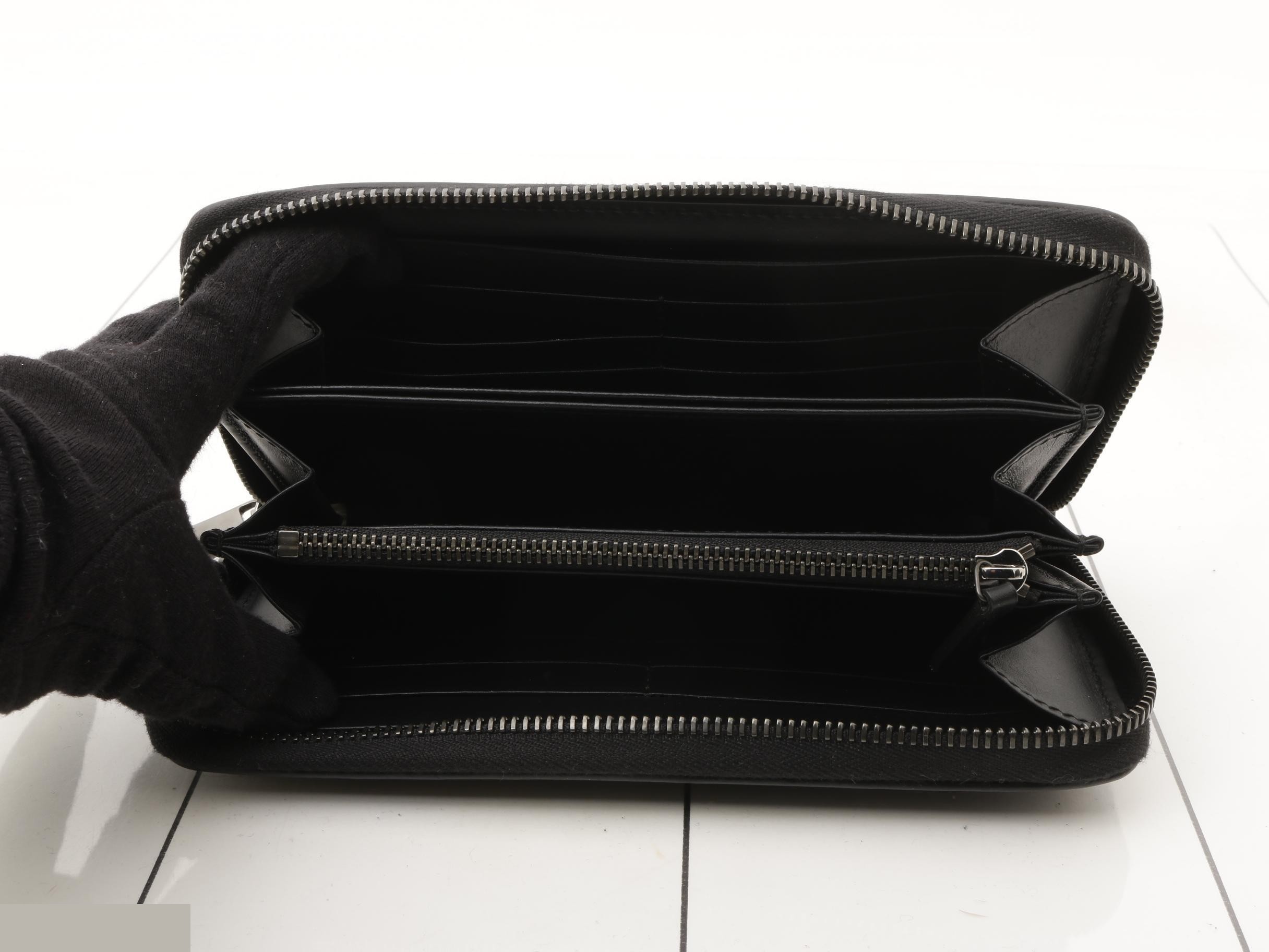 322147 GG Supreme Zippy Wallet Long Wallet Black — view 4
