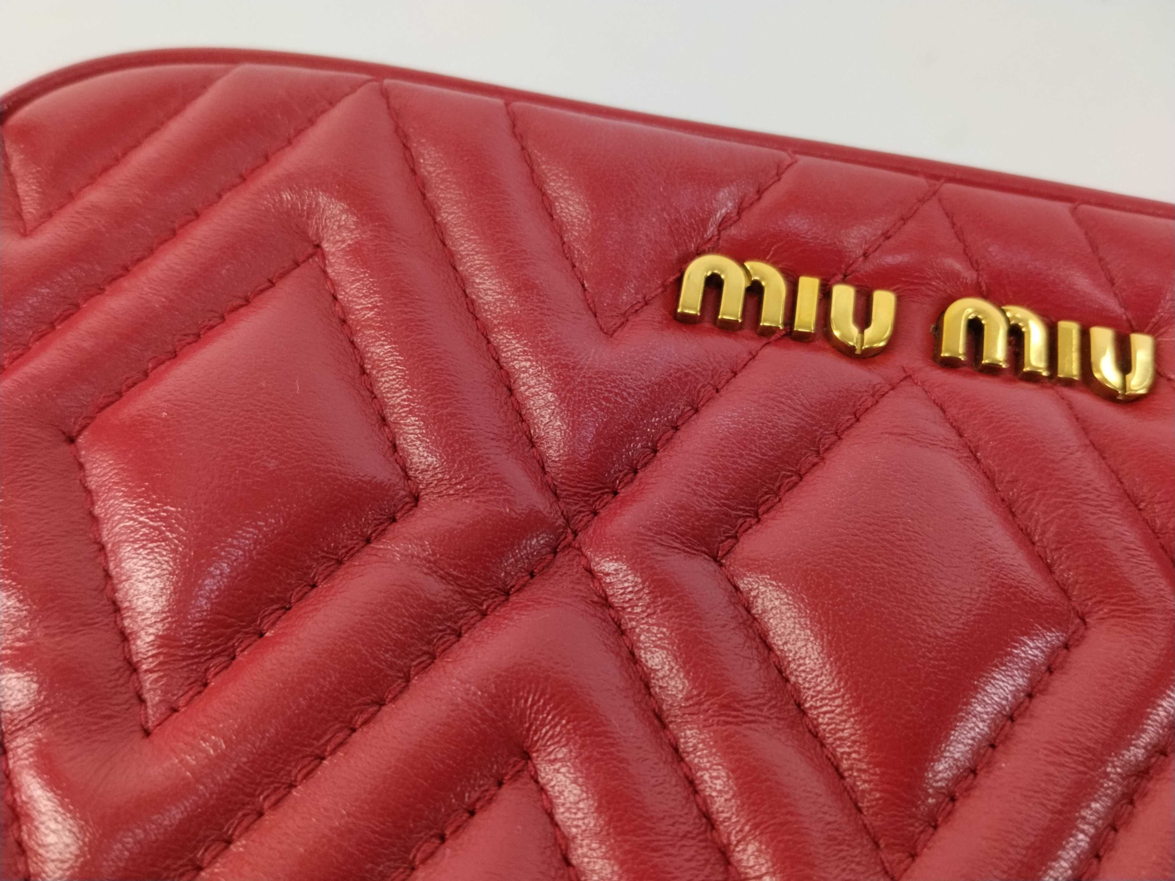 Leather Quilted Chain Shoulder Bag — view 13