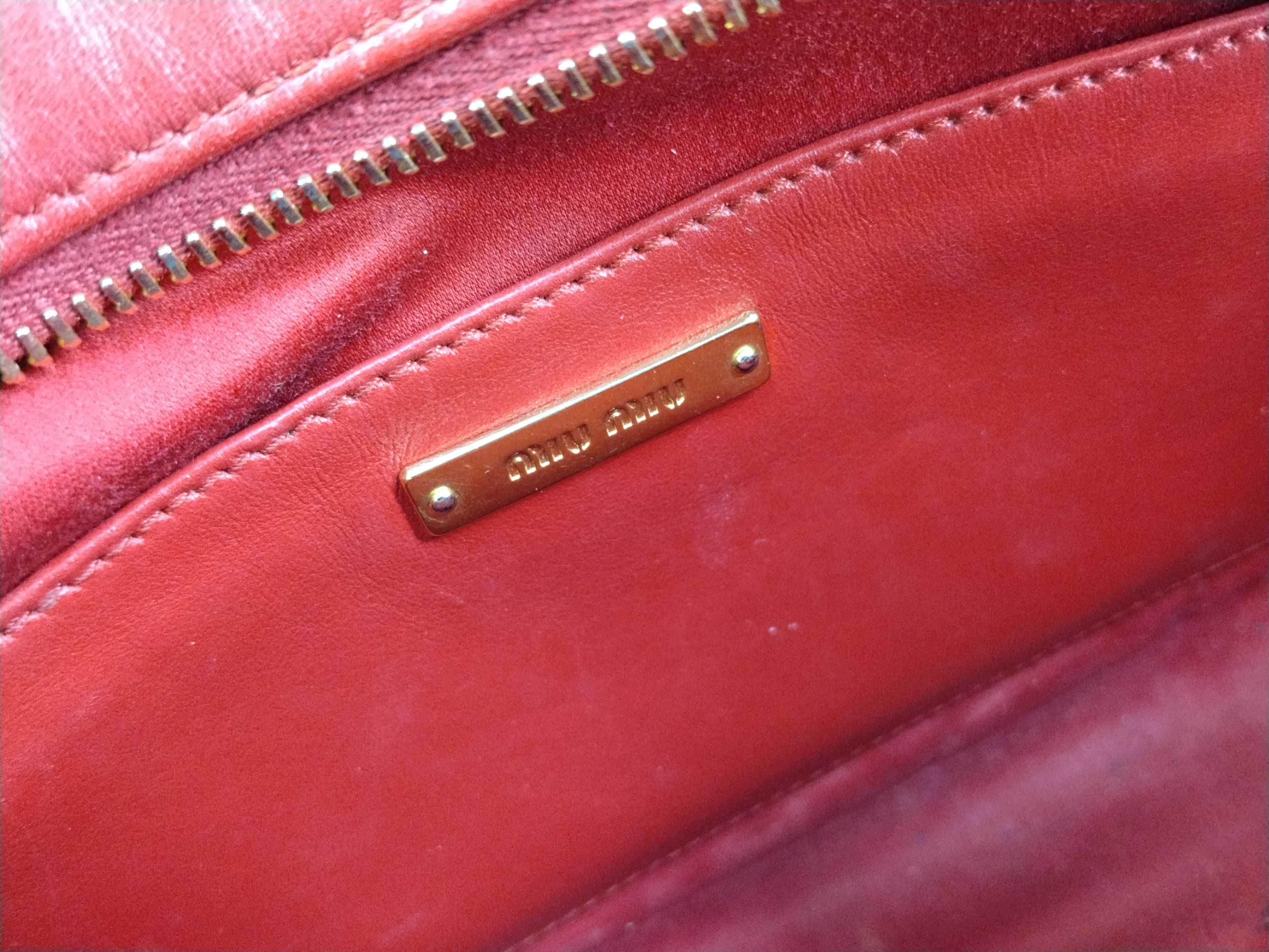 Leather Quilted Chain Shoulder Bag — view 10