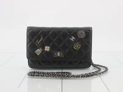 Matelassé 2.55 Lucky Charm Calfskin Chain Wallet