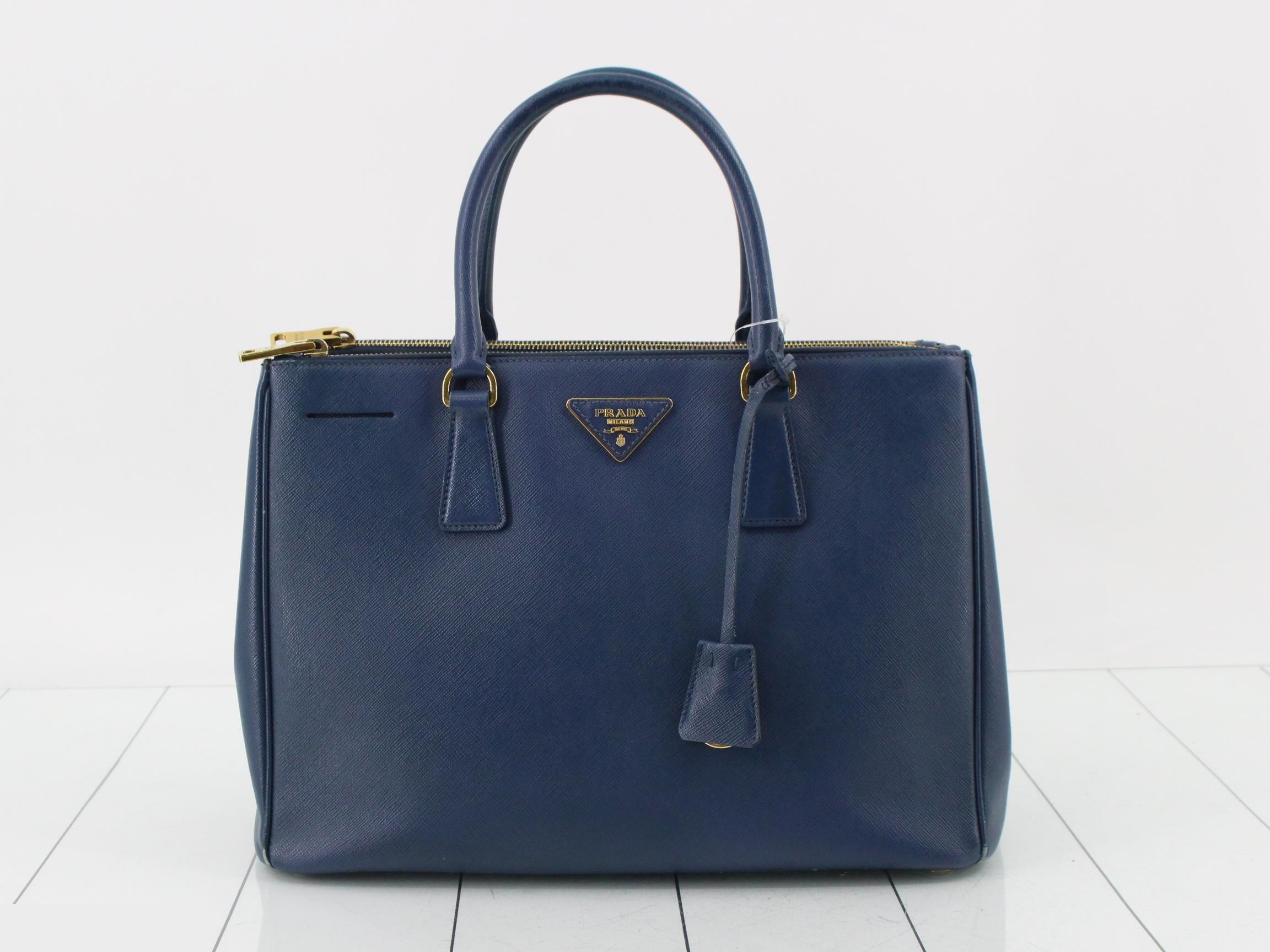 Saffiano handbag, blue