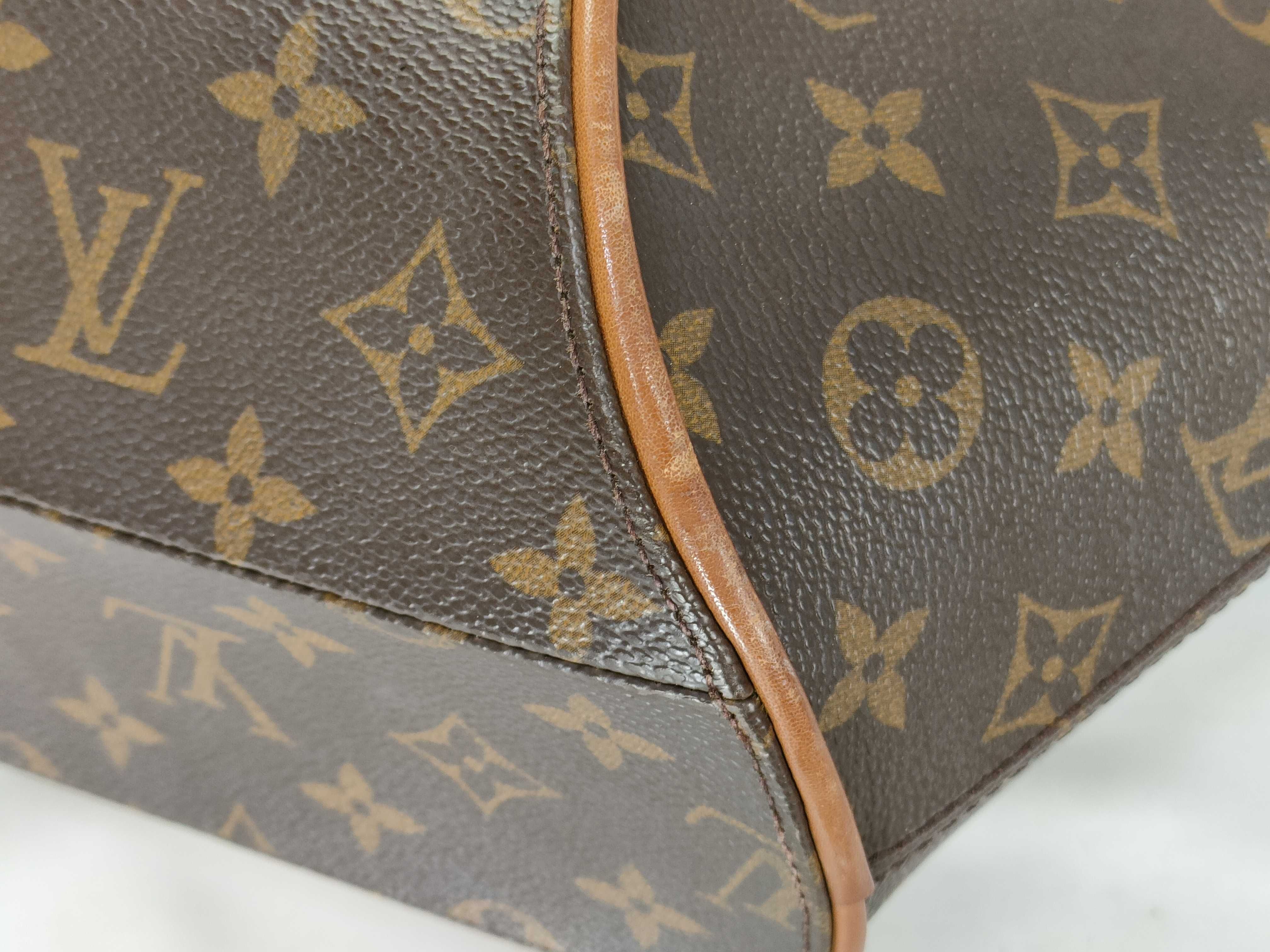 Monogram Vuitton Ellipse MM Handbag — view 7