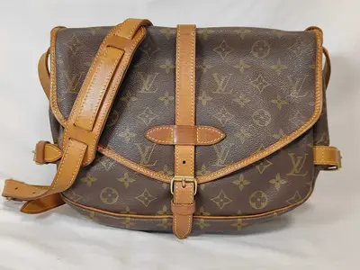 Monogram LV Saumur 30 Shoulder Bag