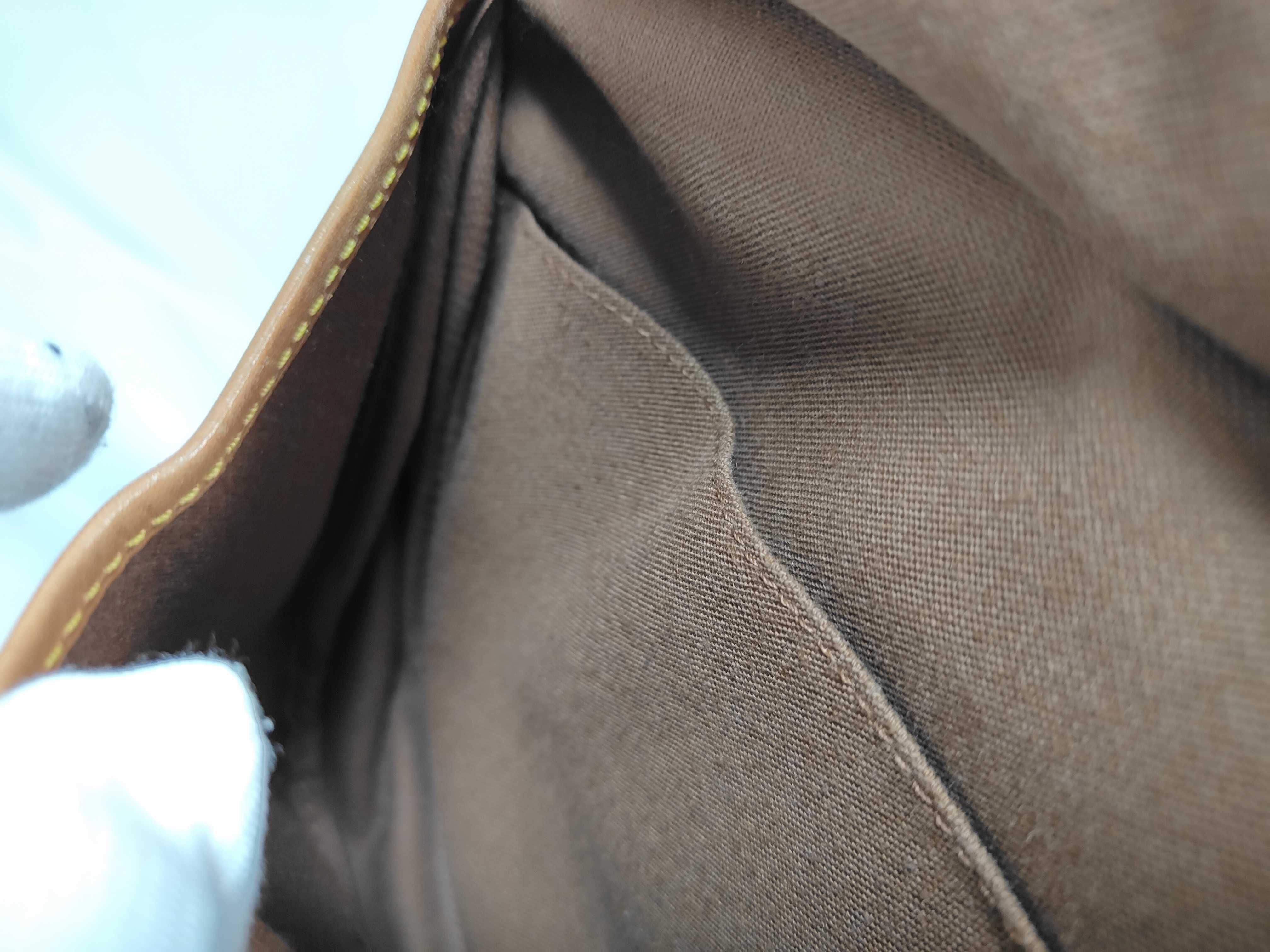 Monogram LV Saumur 30 Shoulder Bag — view 12