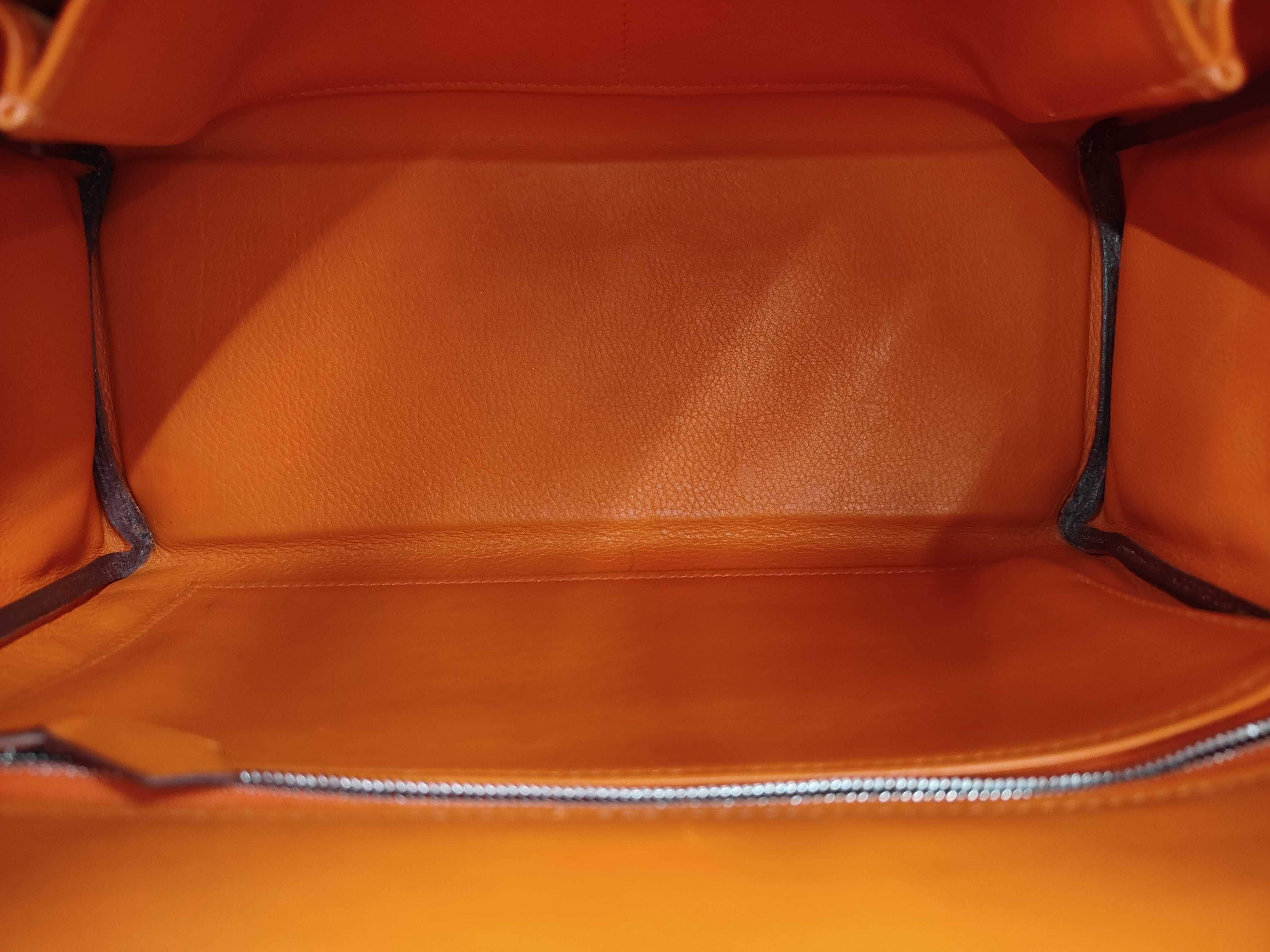 Kelly 28 K stamp Swift leather orange handbag — view 8